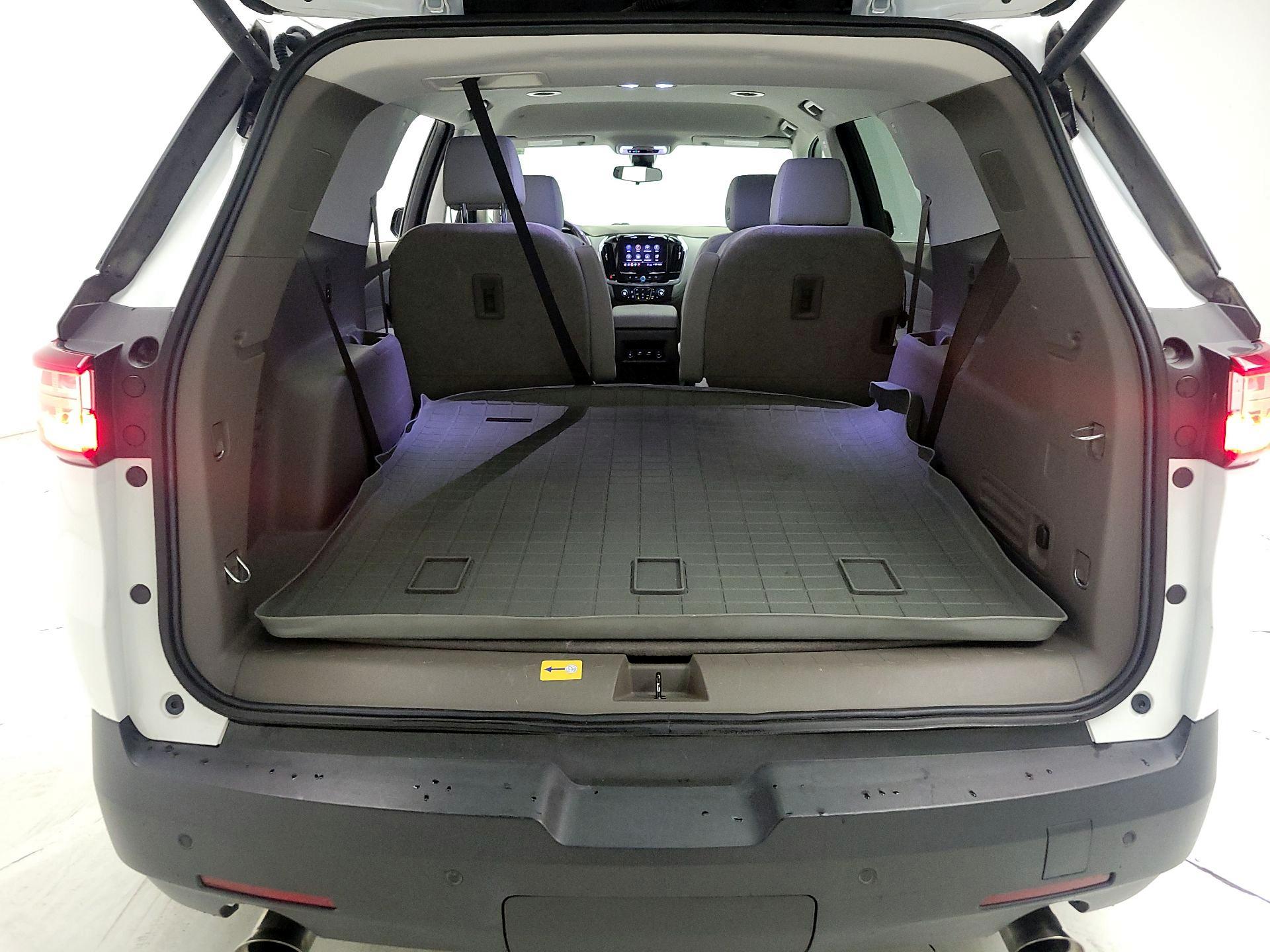 Thumbnail: 2020 Chevrolet Traverse - 19