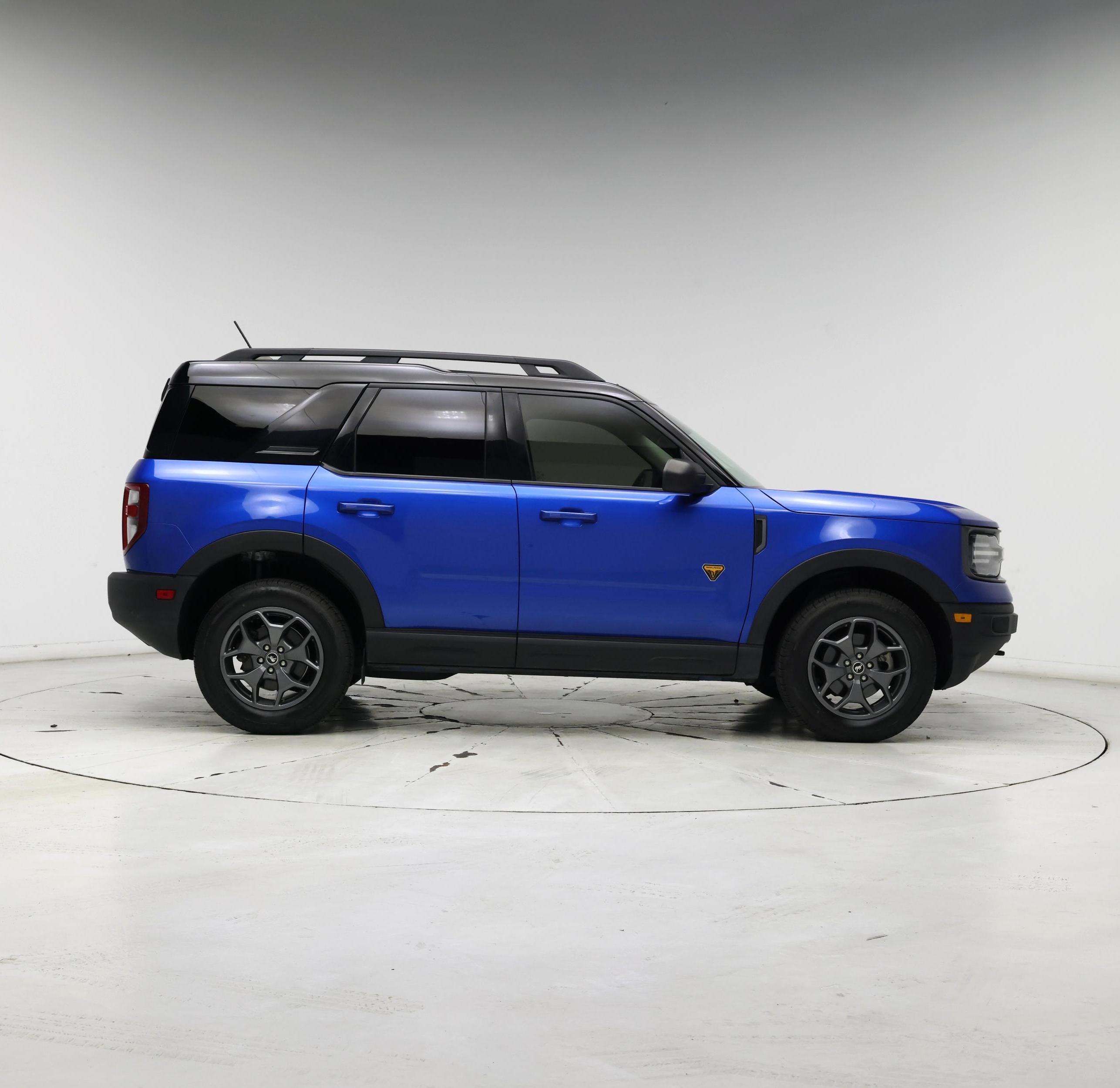 Thumbnail: 2022 Ford Bronco Sport - 7