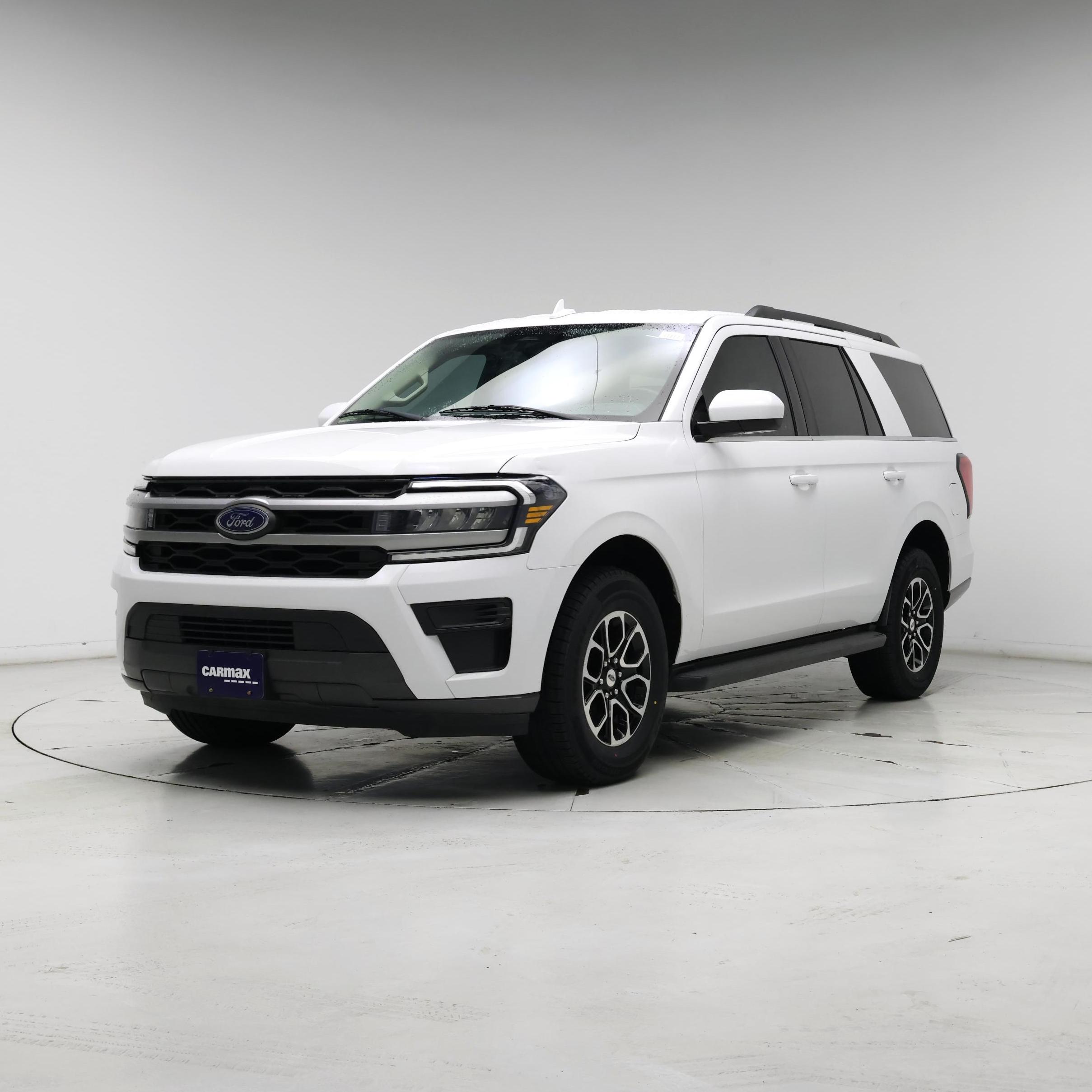 Thumbnail: 2022 Ford Expedition - 4