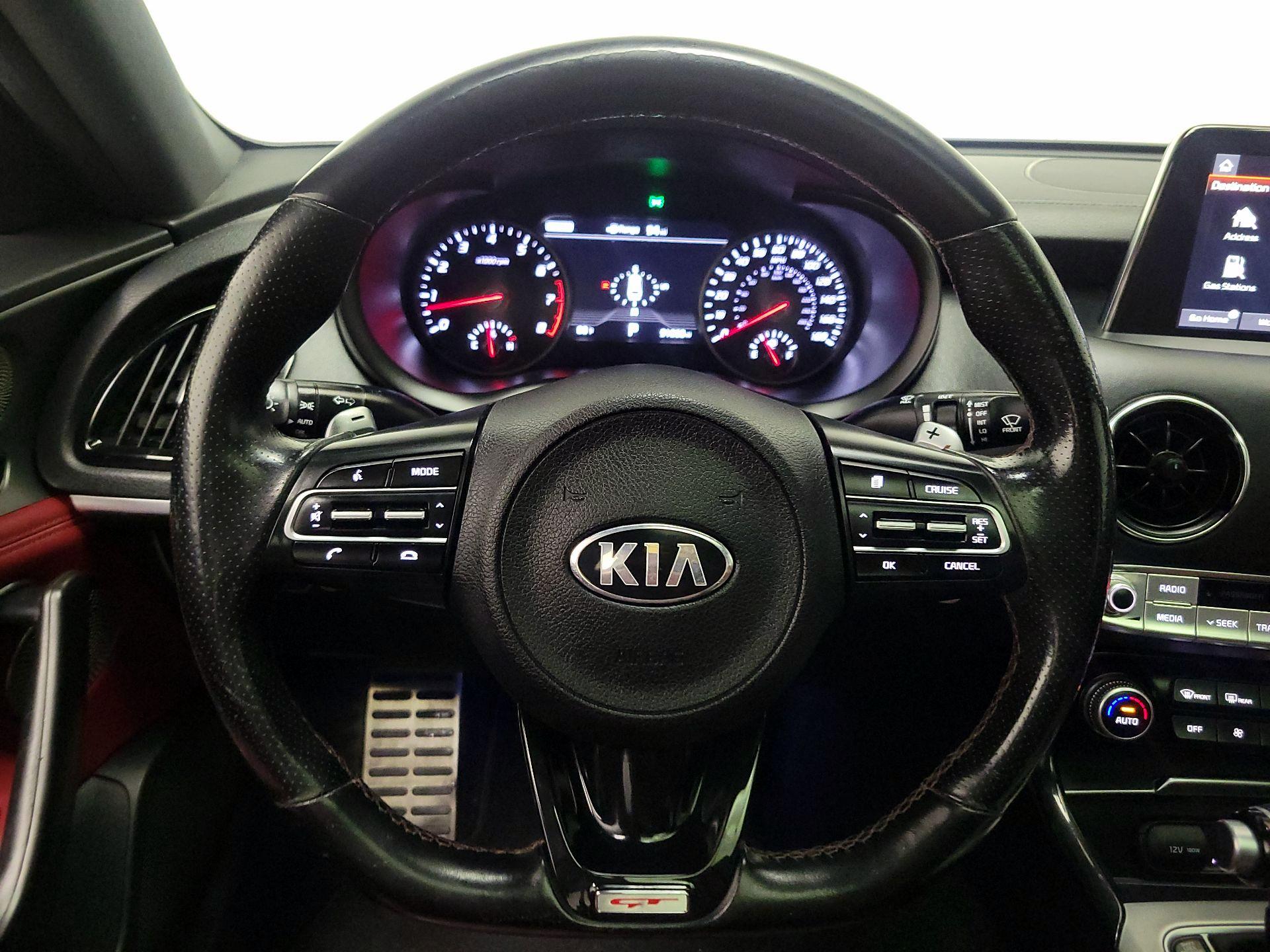 Thumbnail: 2018 Kia Stinger - 10