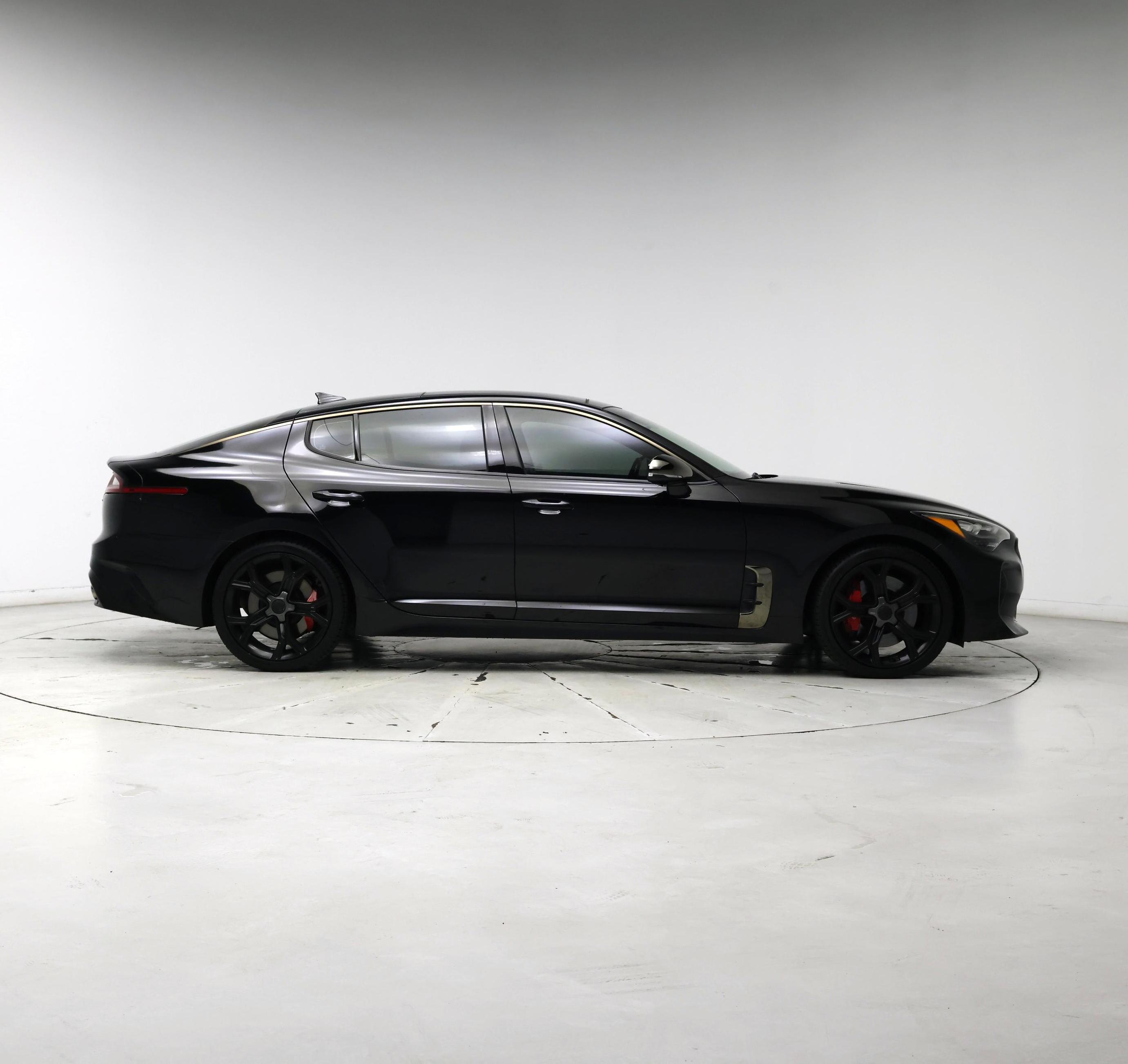 Thumbnail: 2018 Kia Stinger - 7