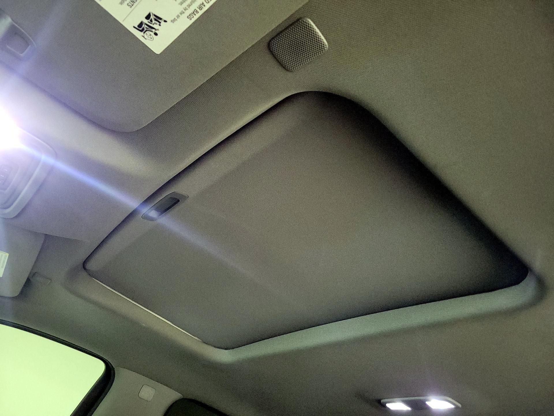 Thumbnail: 2021 Chevrolet Silverado 1500 - 18