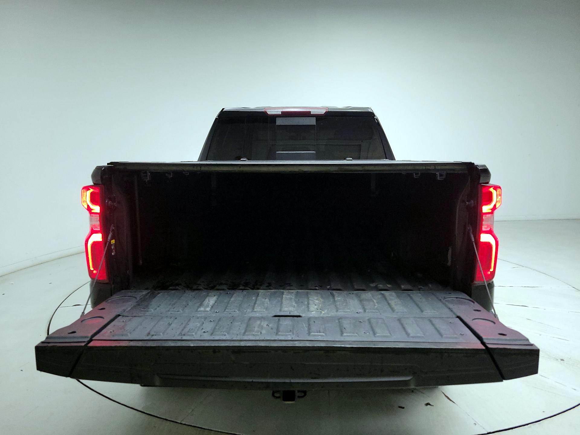 Thumbnail: 2021 Chevrolet Silverado 1500 - 20