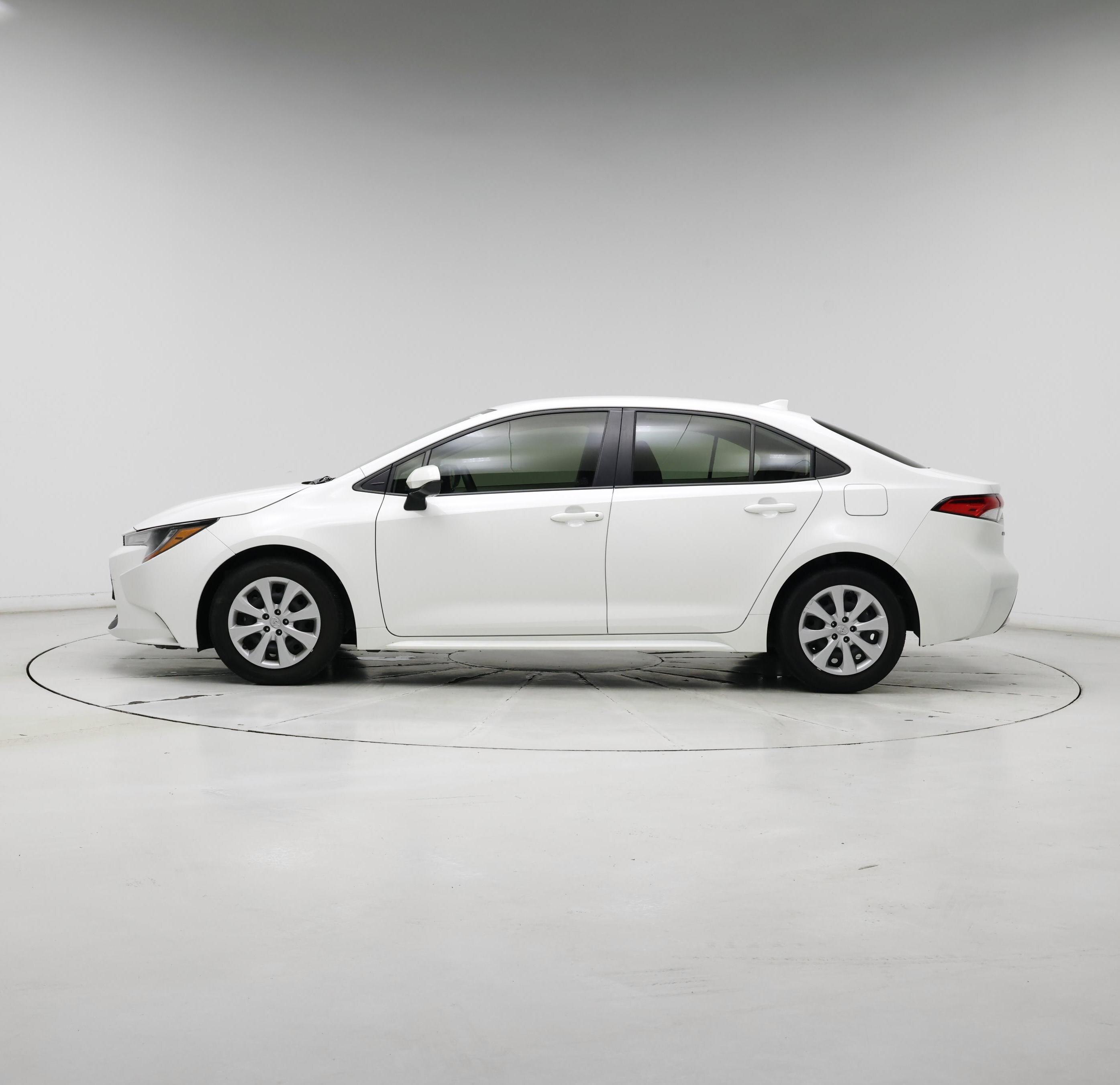 Thumbnail: 2022 Toyota Corolla - 3