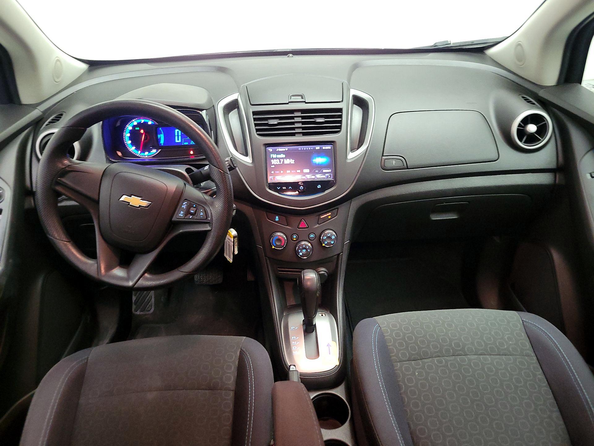 Thumbnail: 2016 Chevrolet Trax - 9
