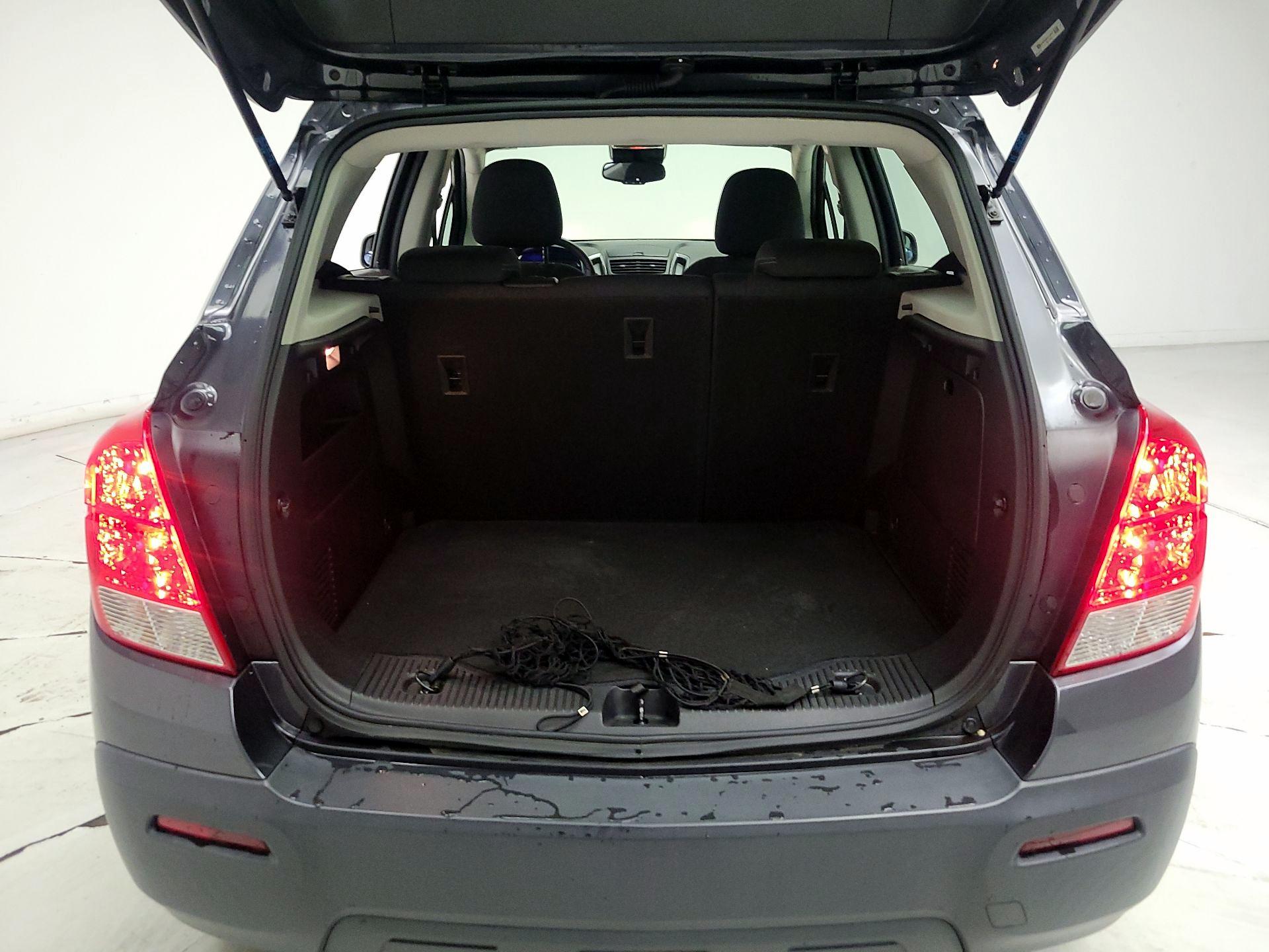 Thumbnail: 2016 Chevrolet Trax - 19