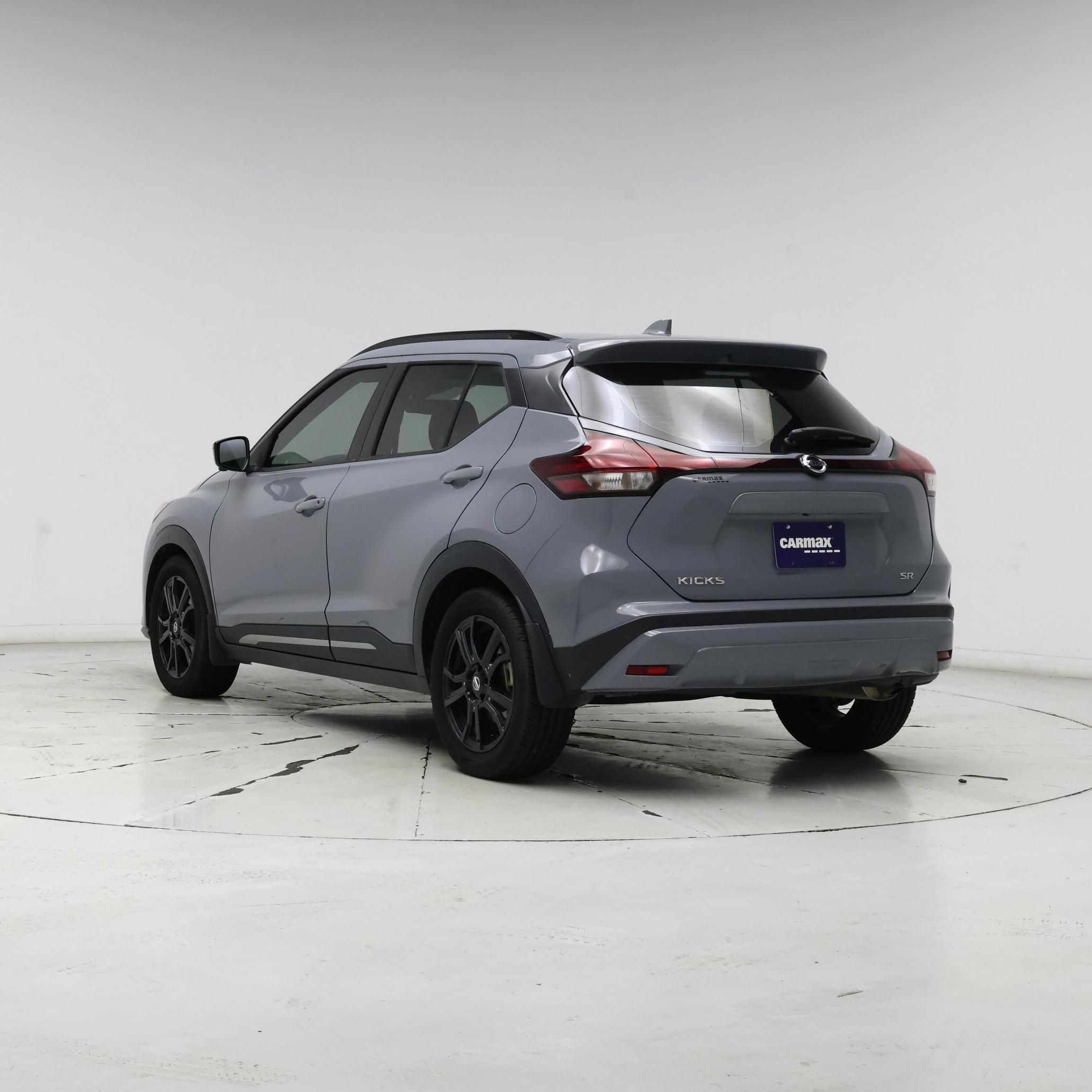 Thumbnail: 2021 Nissan Kicks - 2