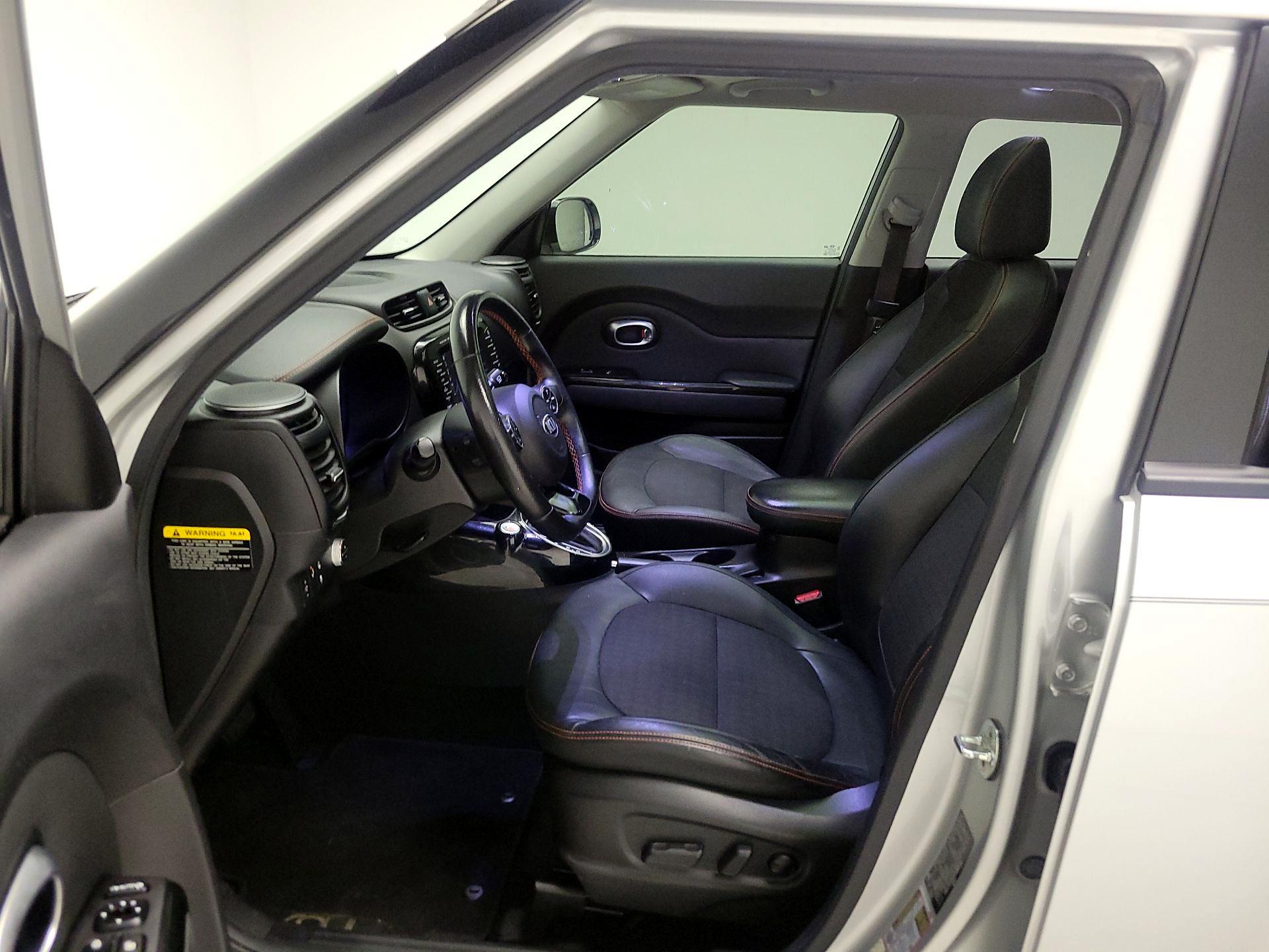 Thumbnail: 2017 Kia Soul - 11