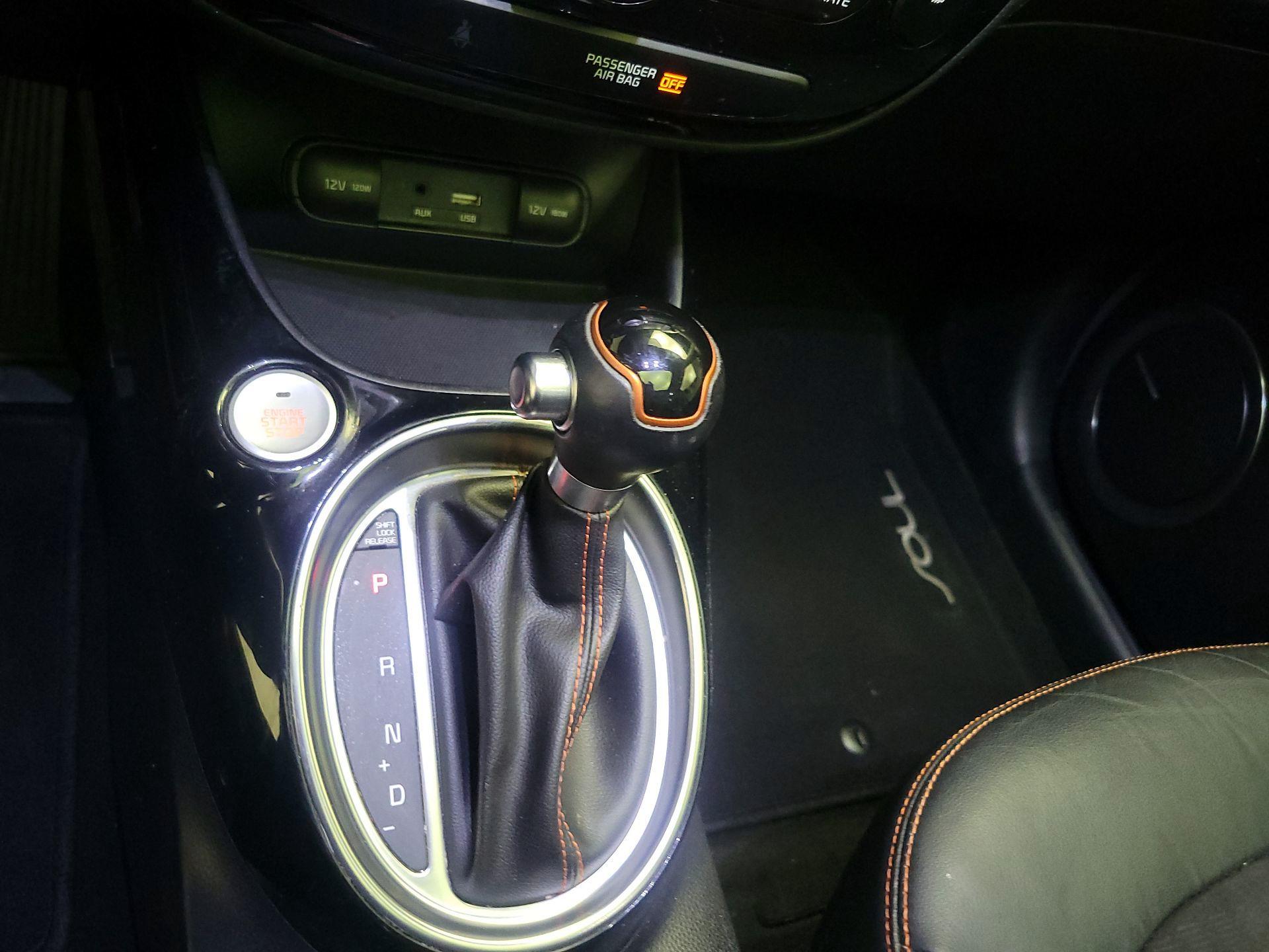 Thumbnail: 2017 Kia Soul - 18