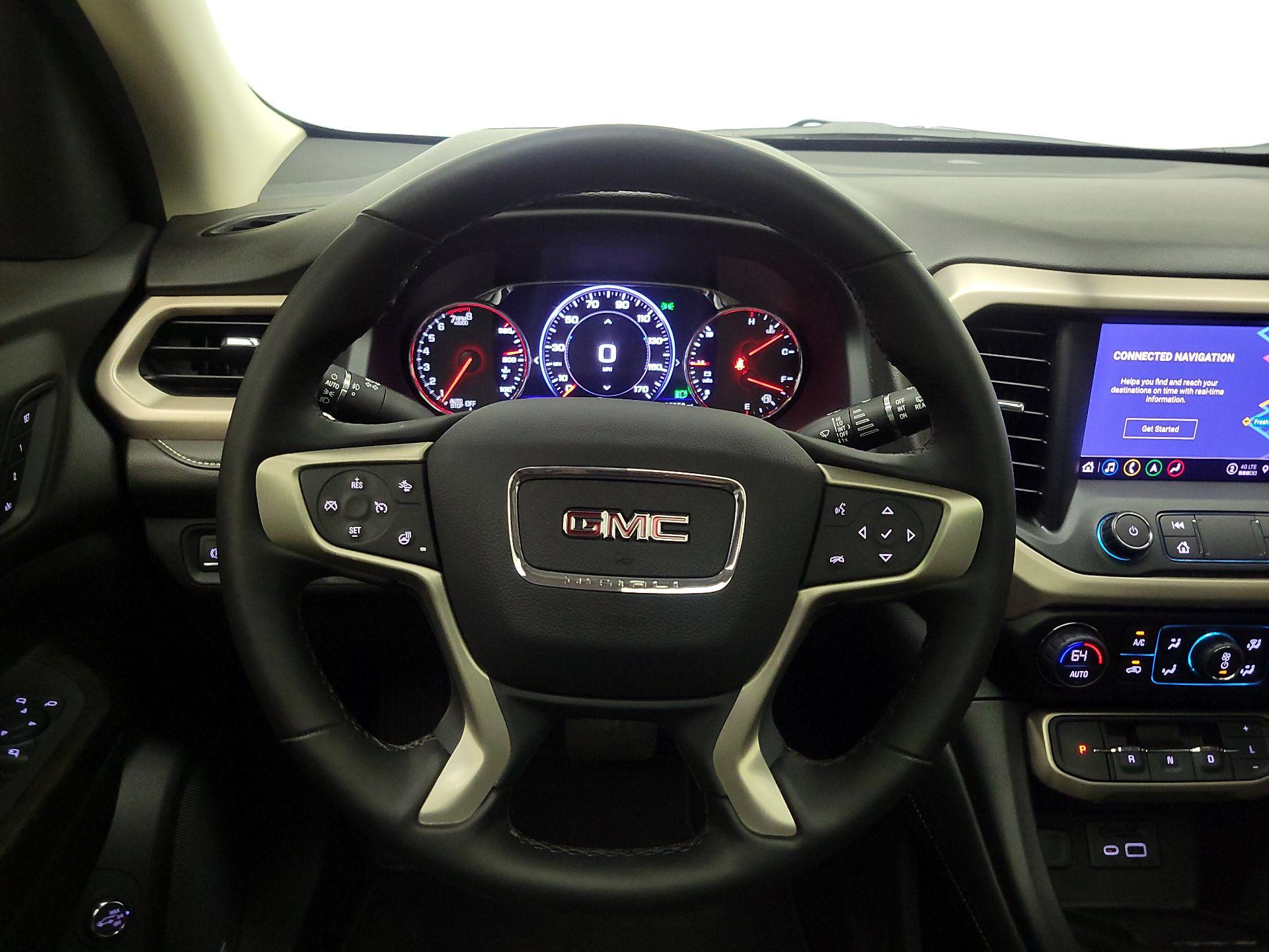 Thumbnail: 2023 GMC Acadia - 10