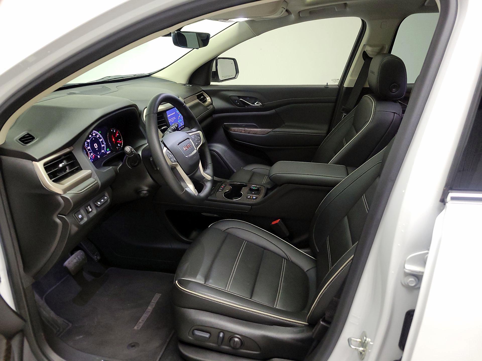 Thumbnail: 2023 GMC Acadia - 11
