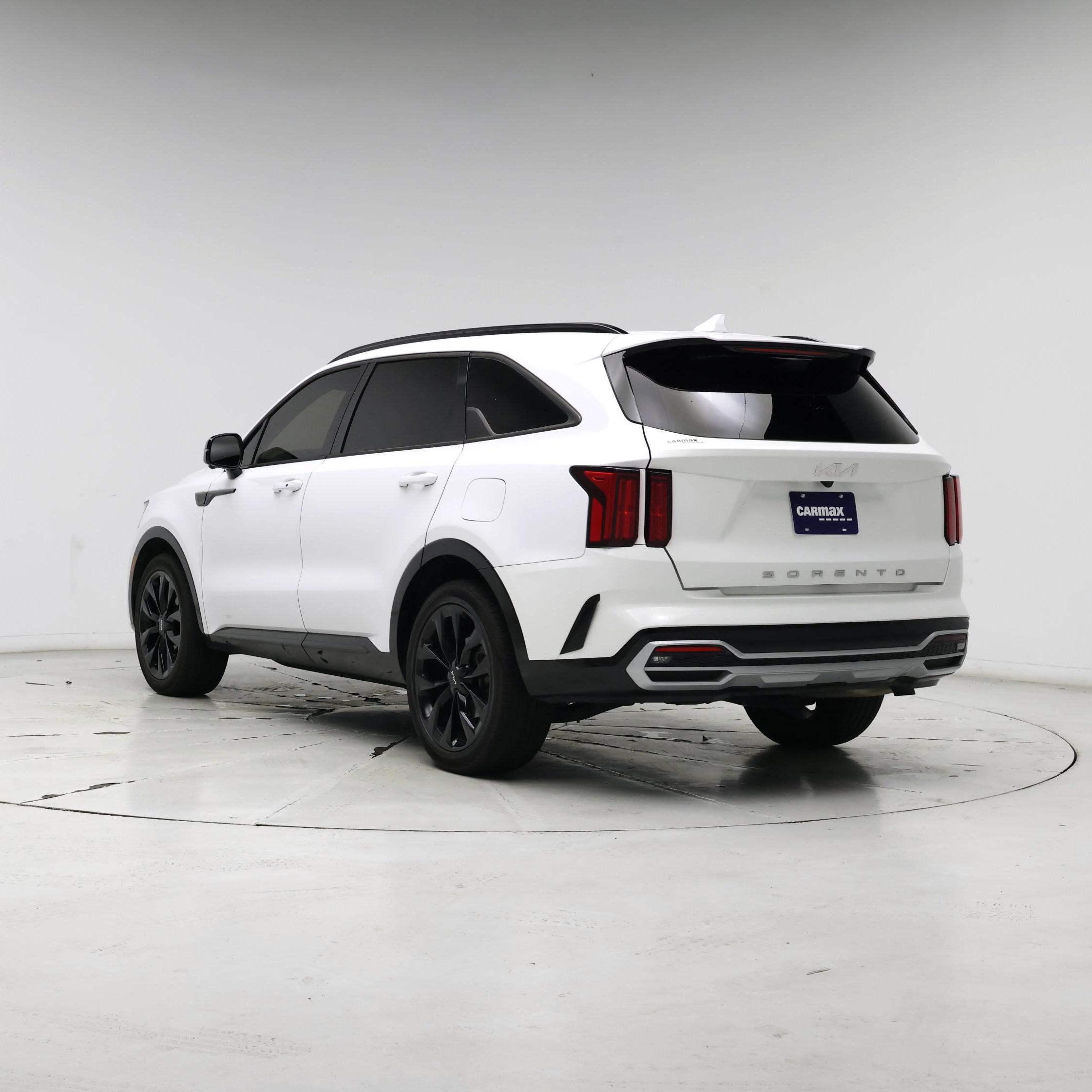 Thumbnail: 2022 Kia Sorento - 2