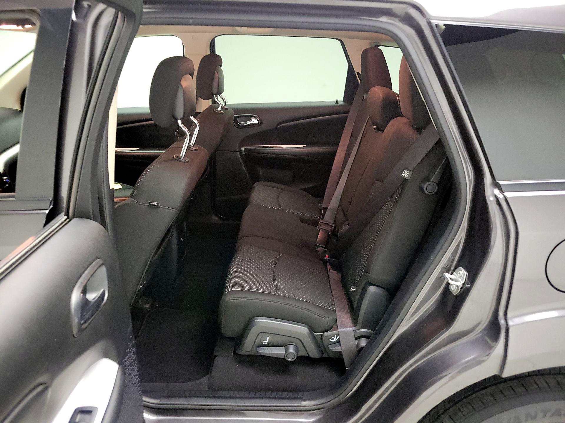 Thumbnail: 2020 Dodge Journey - 17
