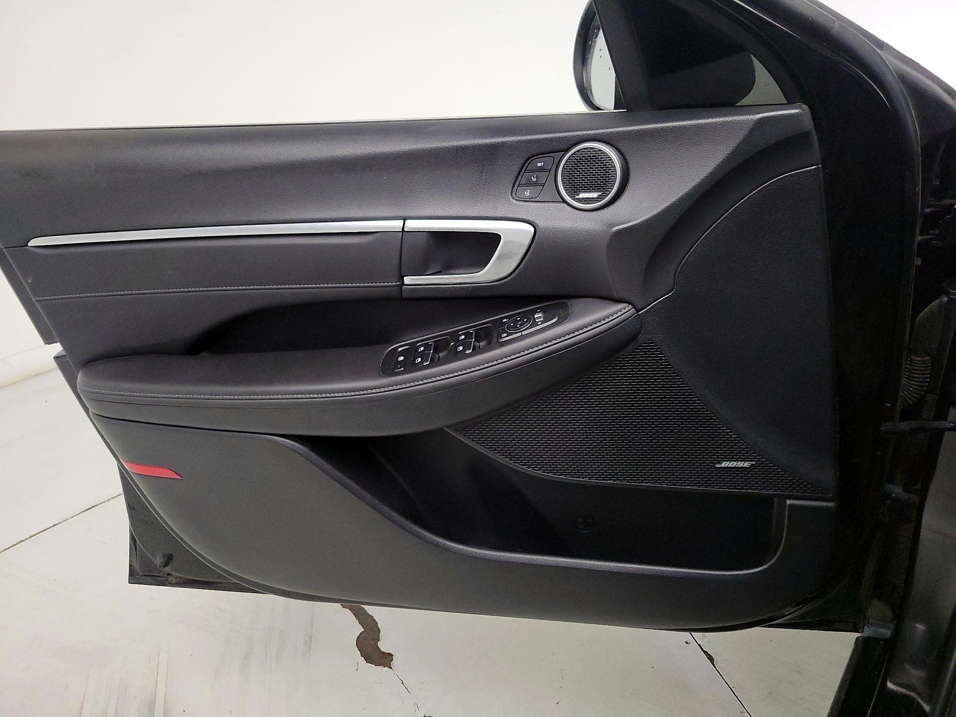 Thumbnail: 2022 Hyundai Sonata - 12