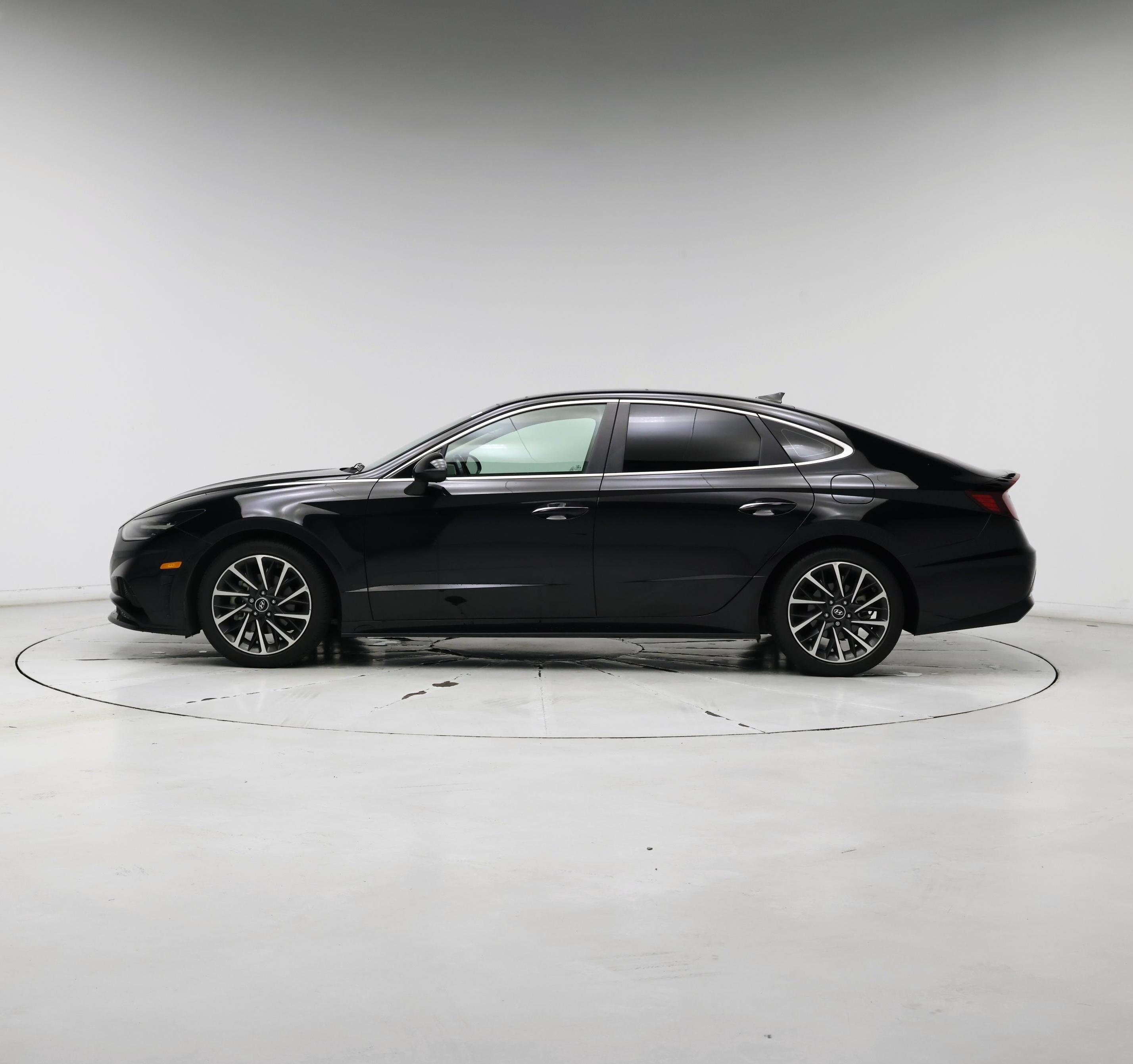 Thumbnail: 2022 Hyundai Sonata - 3