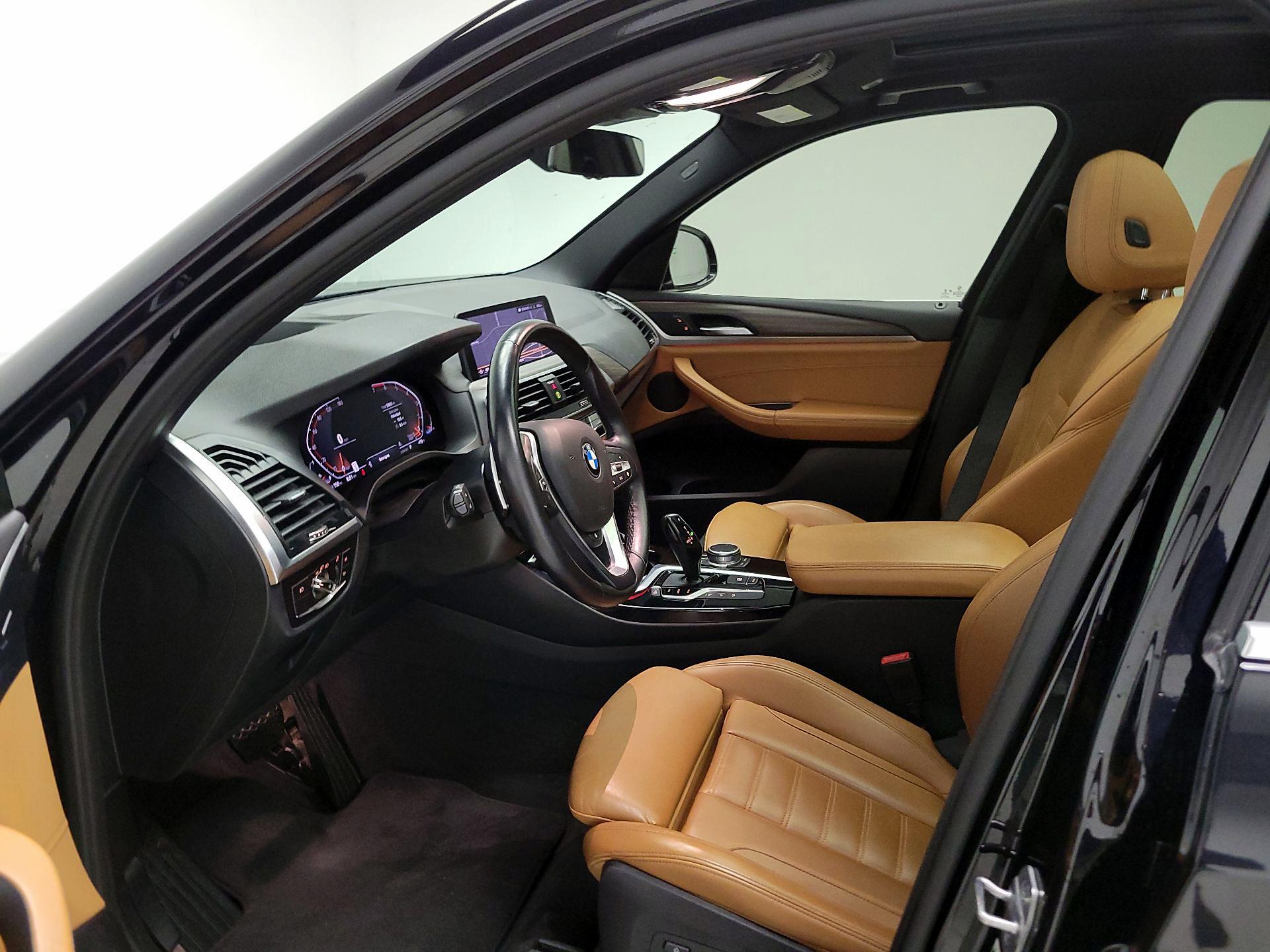 Thumbnail: 2021 BMW X3 - 11