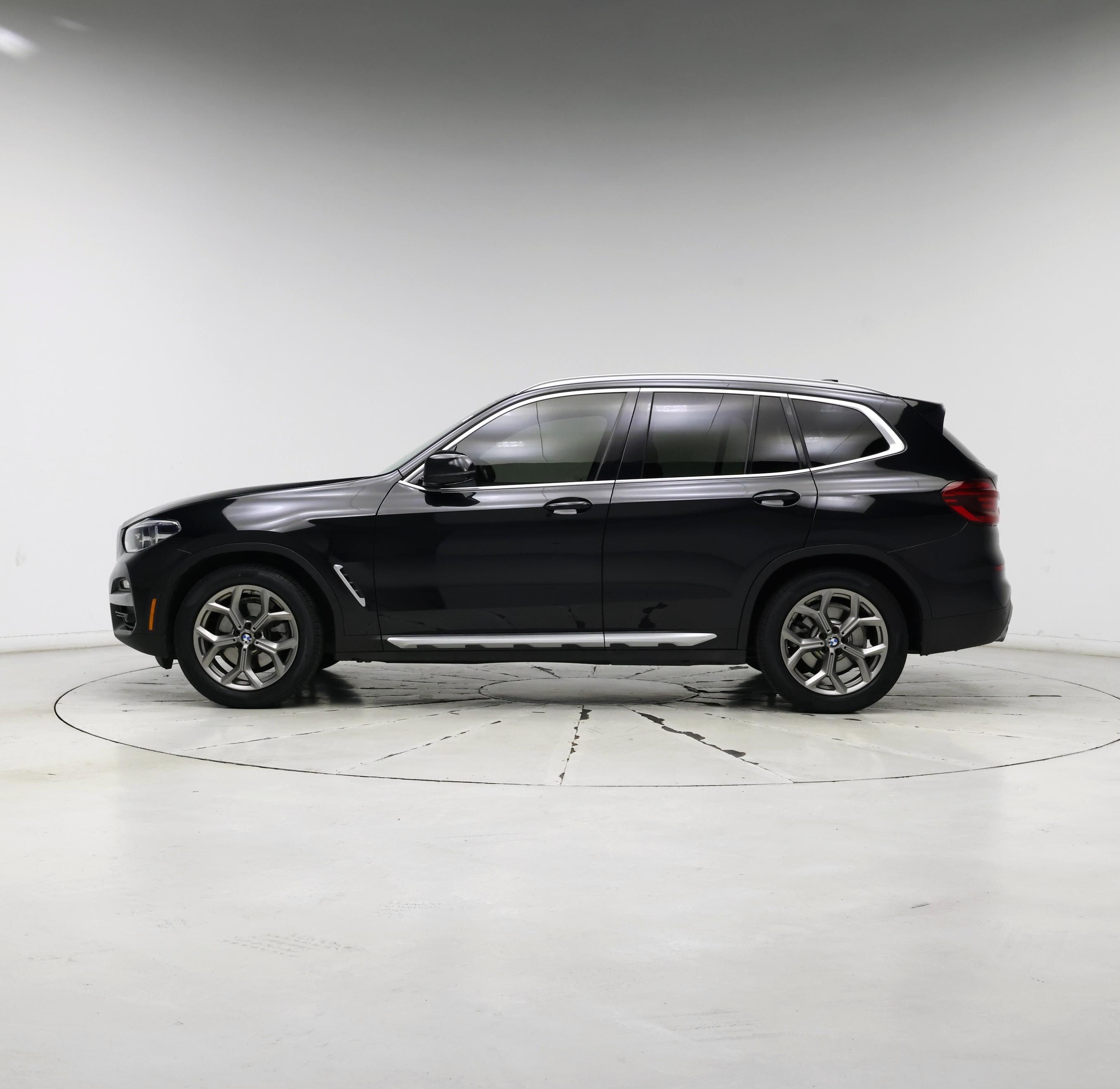 Thumbnail: 2021 BMW X3 - 3