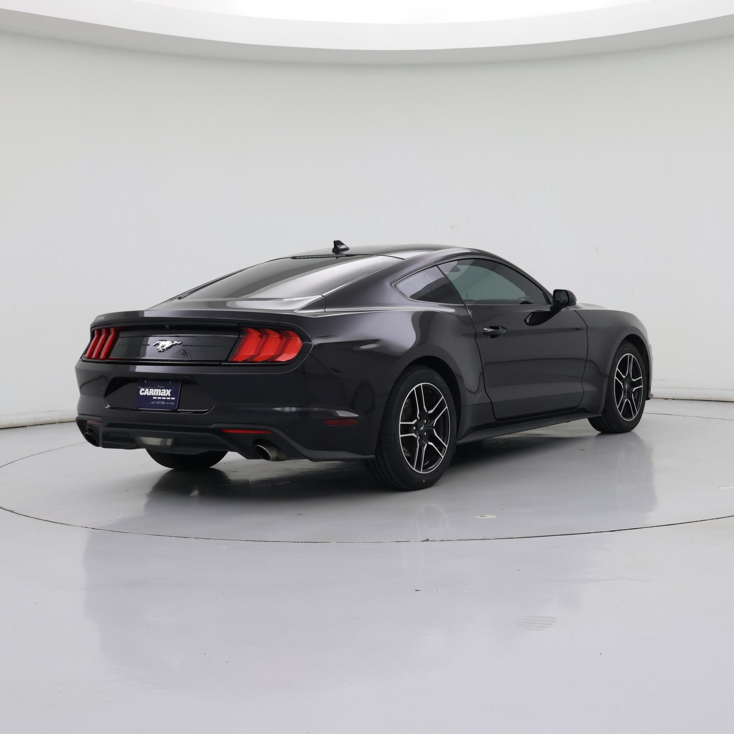 Thumbnail: 2022 Ford Mustang - 8