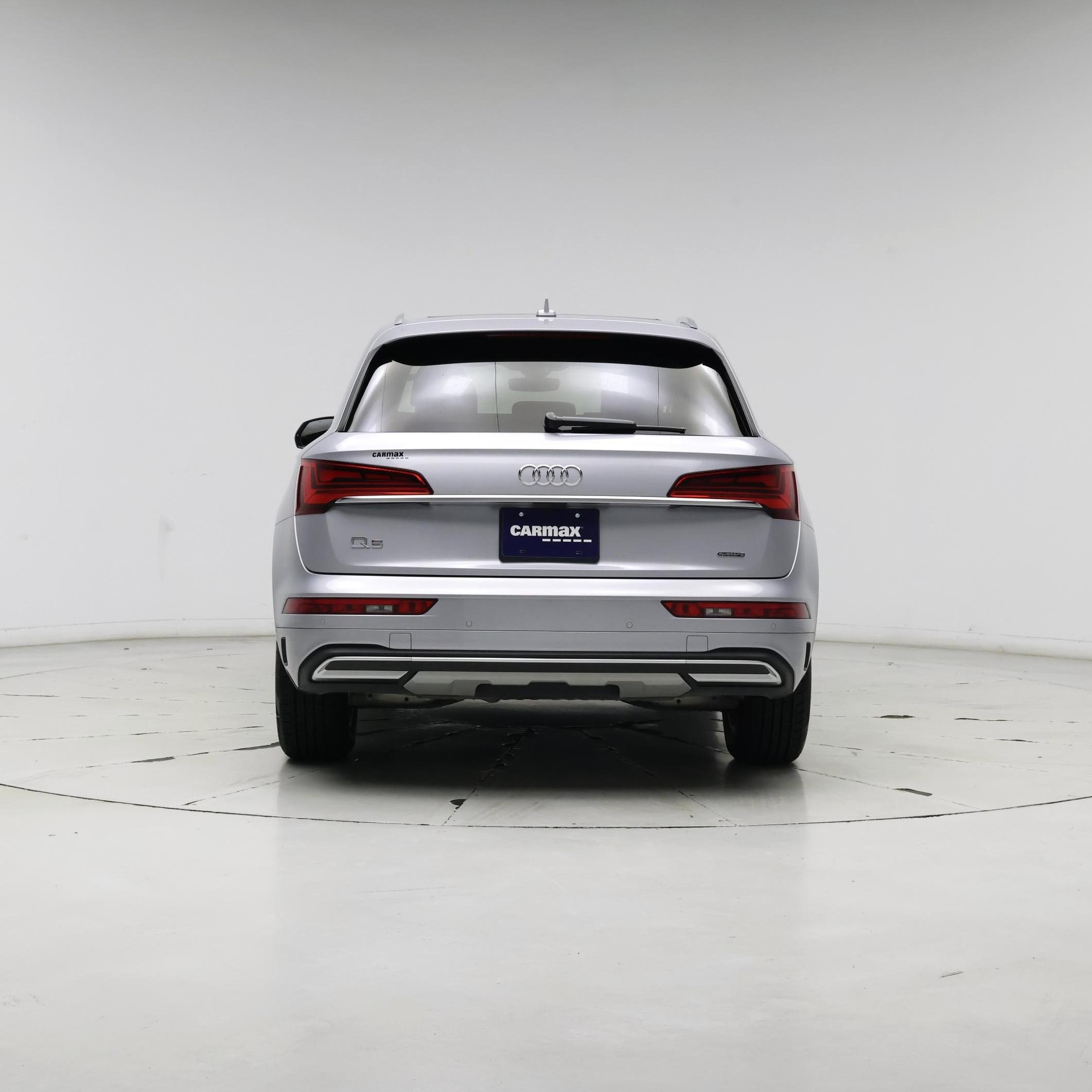 Thumbnail: 2023 Audi Q5 - 6