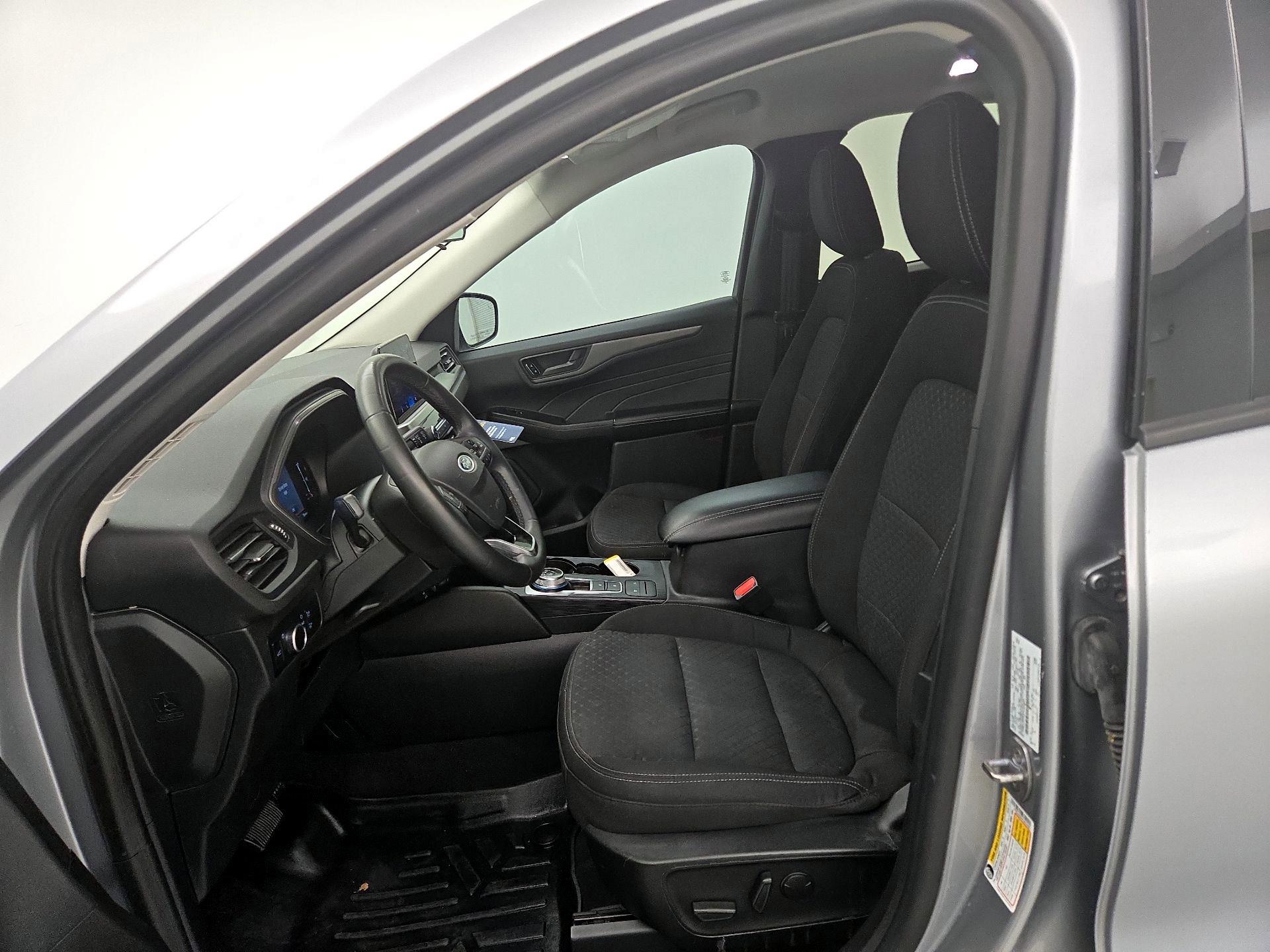 Thumbnail: 2023 Ford Escape - 11