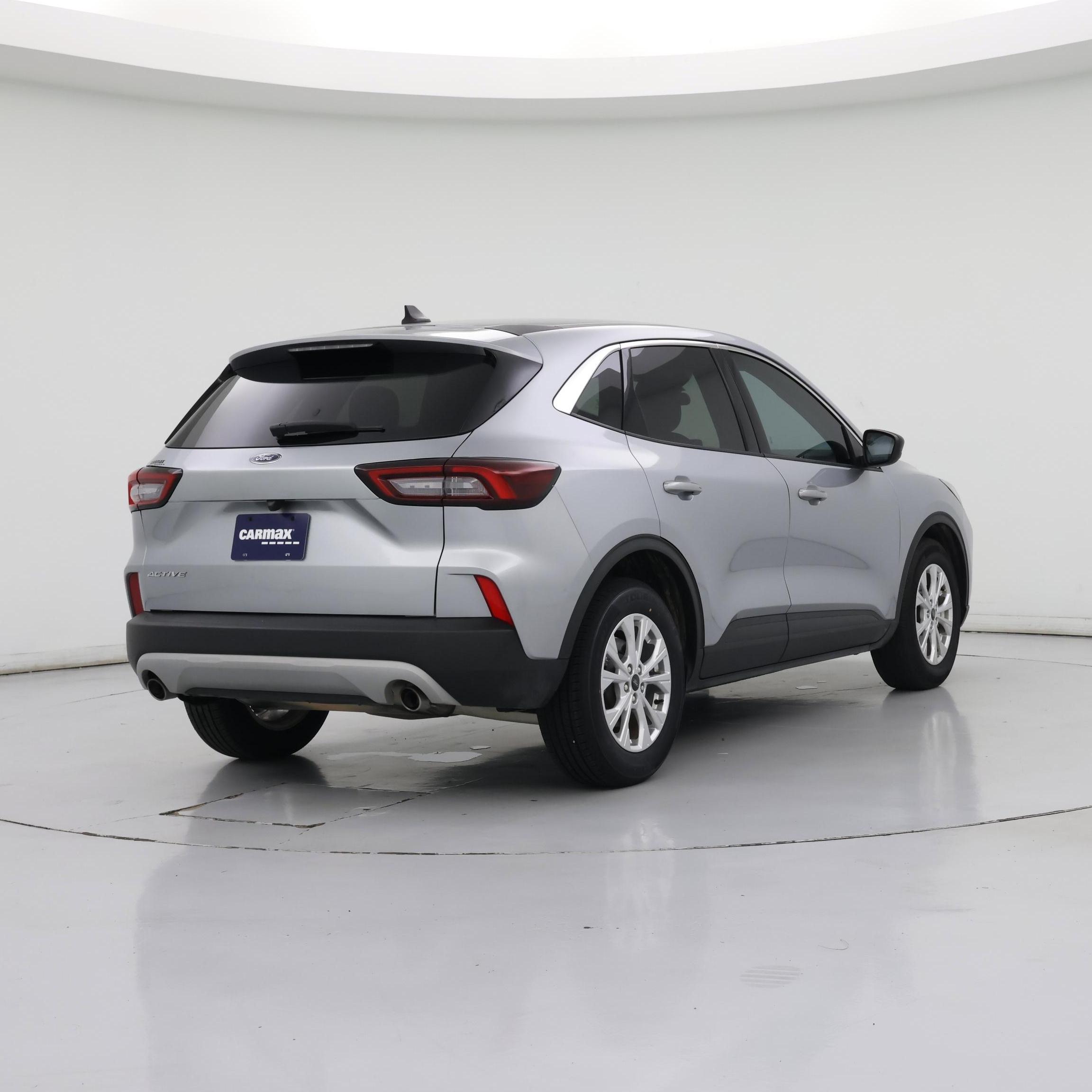 Thumbnail: 2023 Ford Escape - 8
