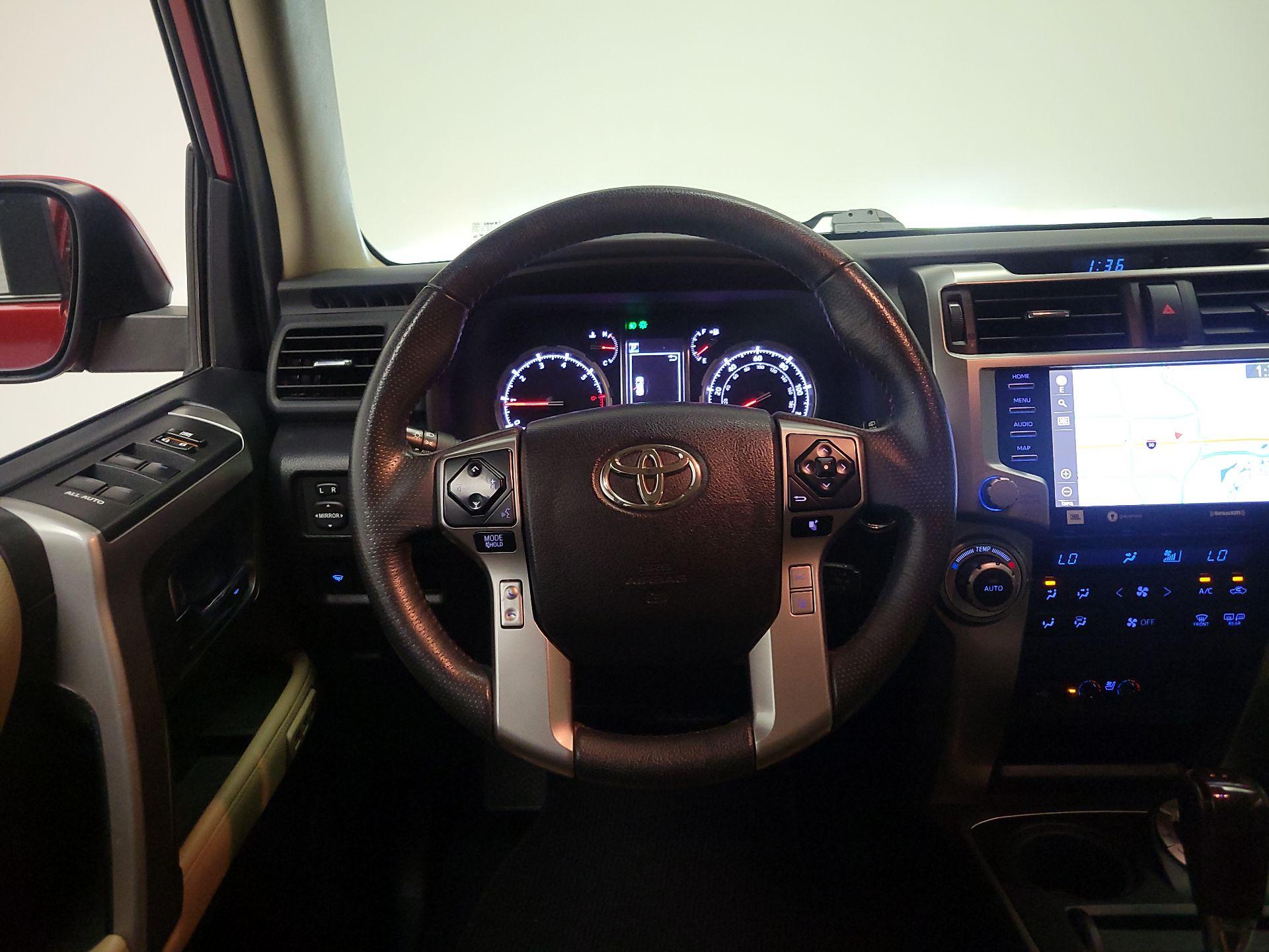 Thumbnail: 2021 Toyota 4Runner - 10