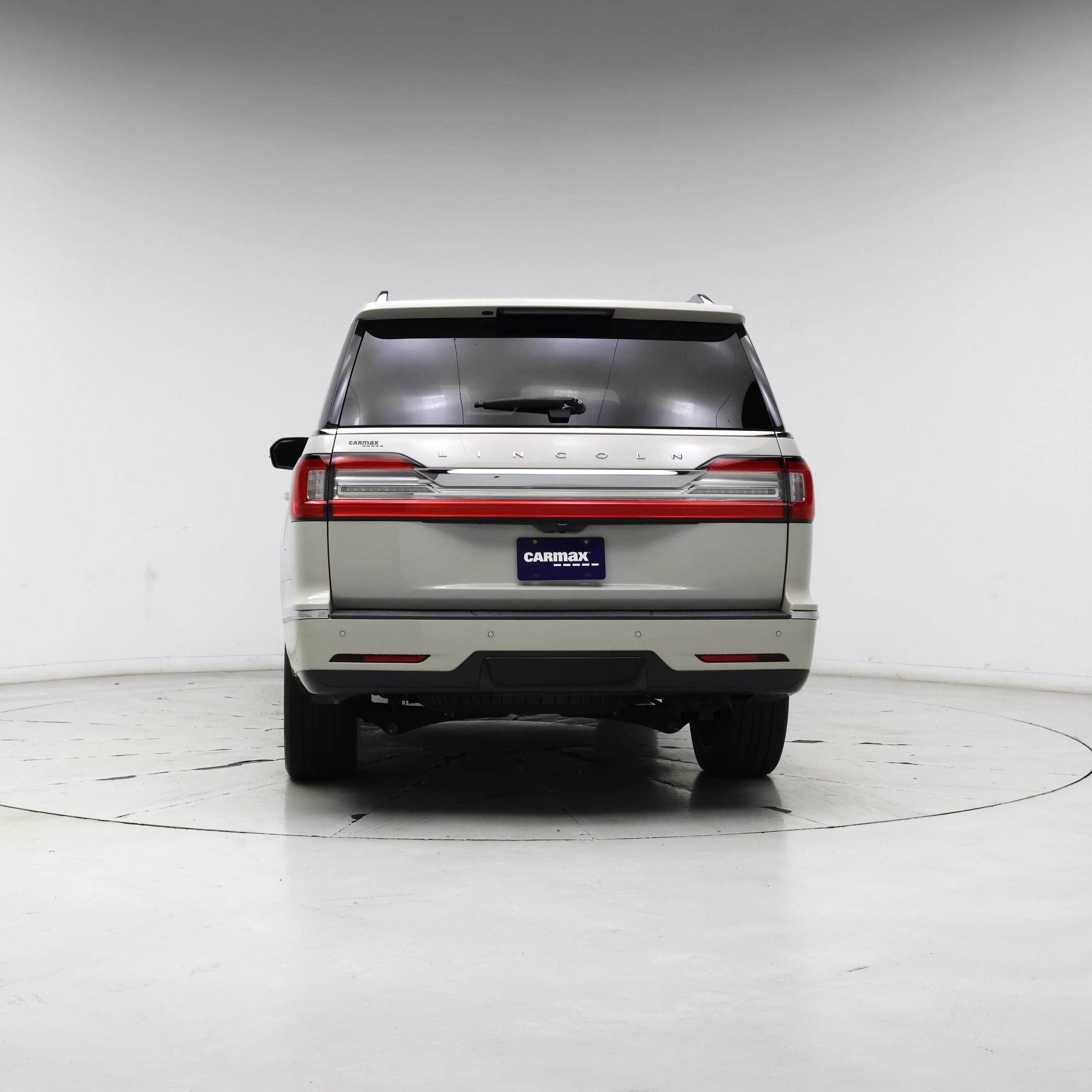 Thumbnail: 2020 Lincoln Navigator - 6