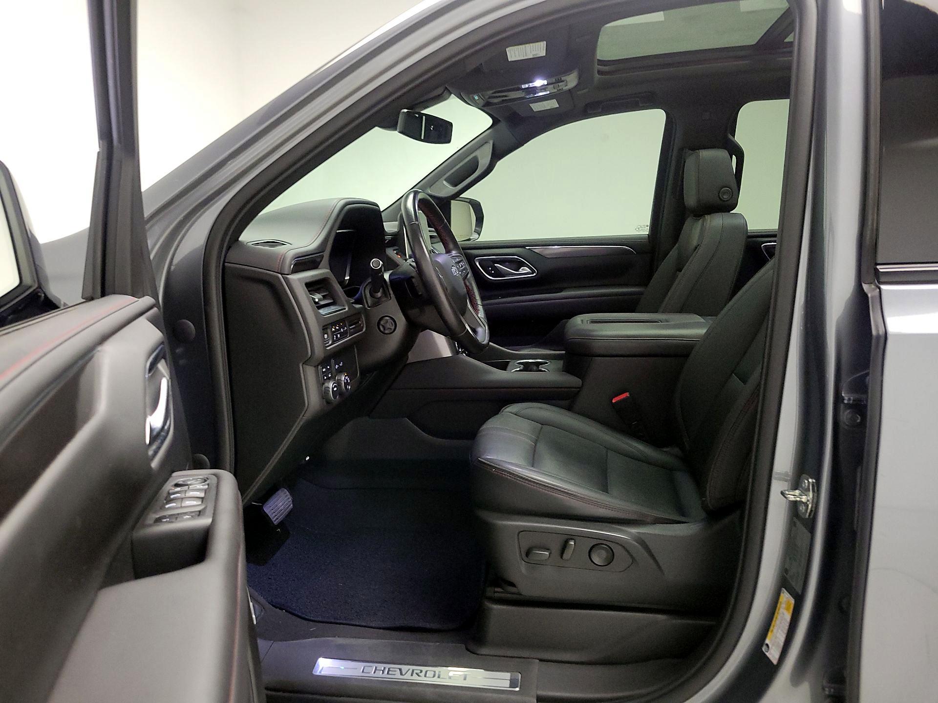 Thumbnail: 2022 Chevrolet Suburban - 11