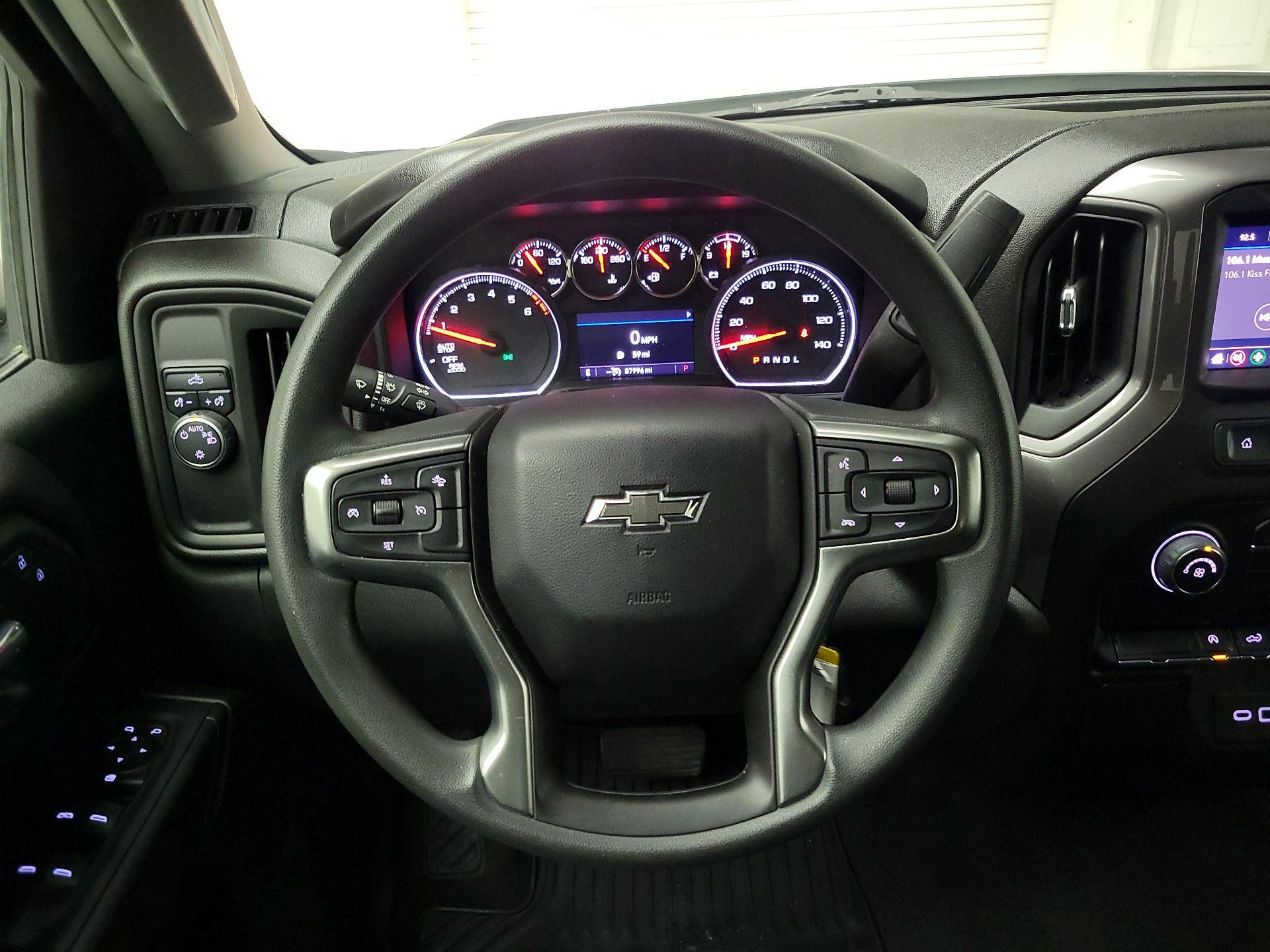 Thumbnail: 2021 Chevrolet Silverado 1500 - 10