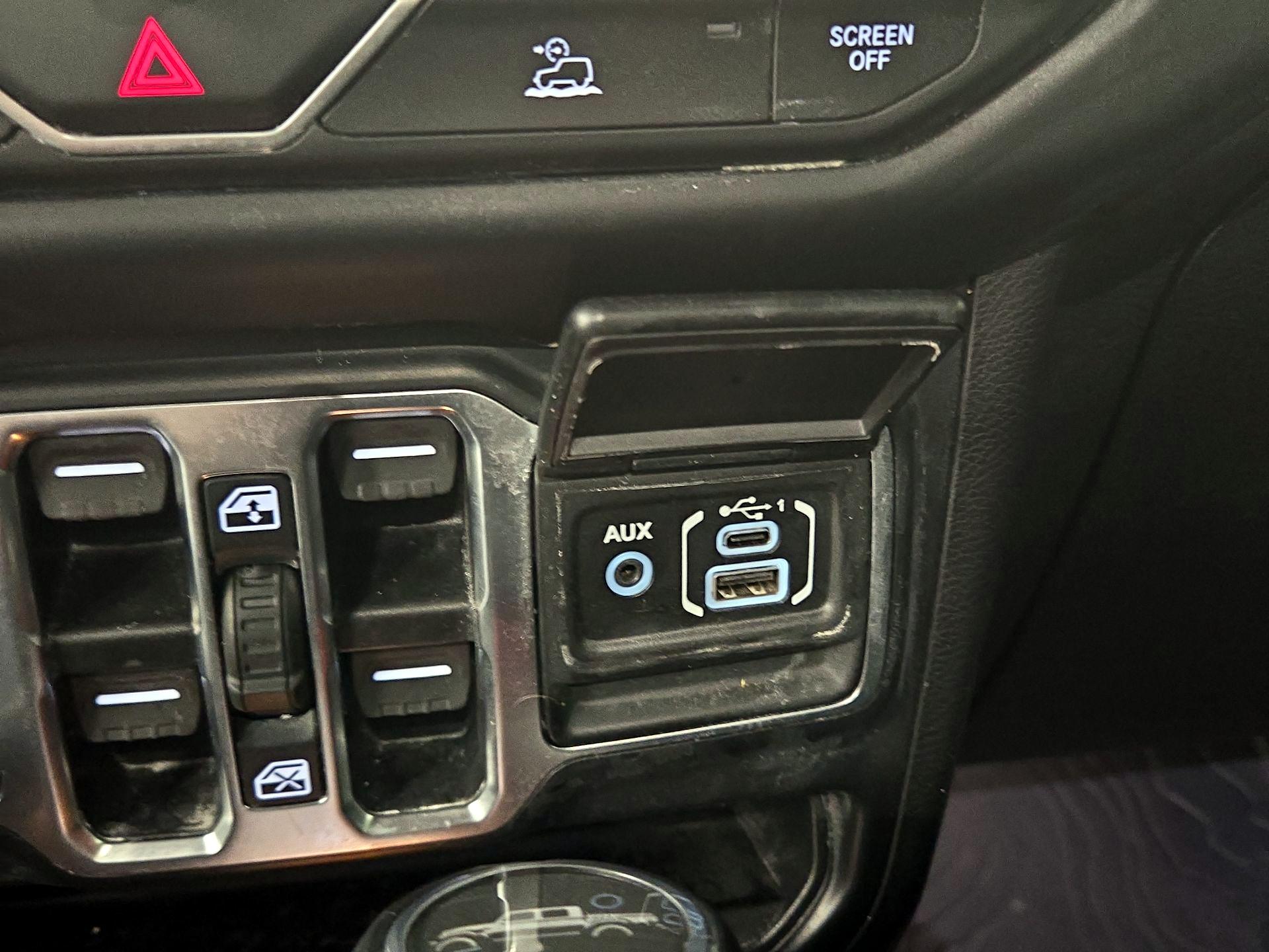Thumbnail: 2022 Jeep Gladiator - 19