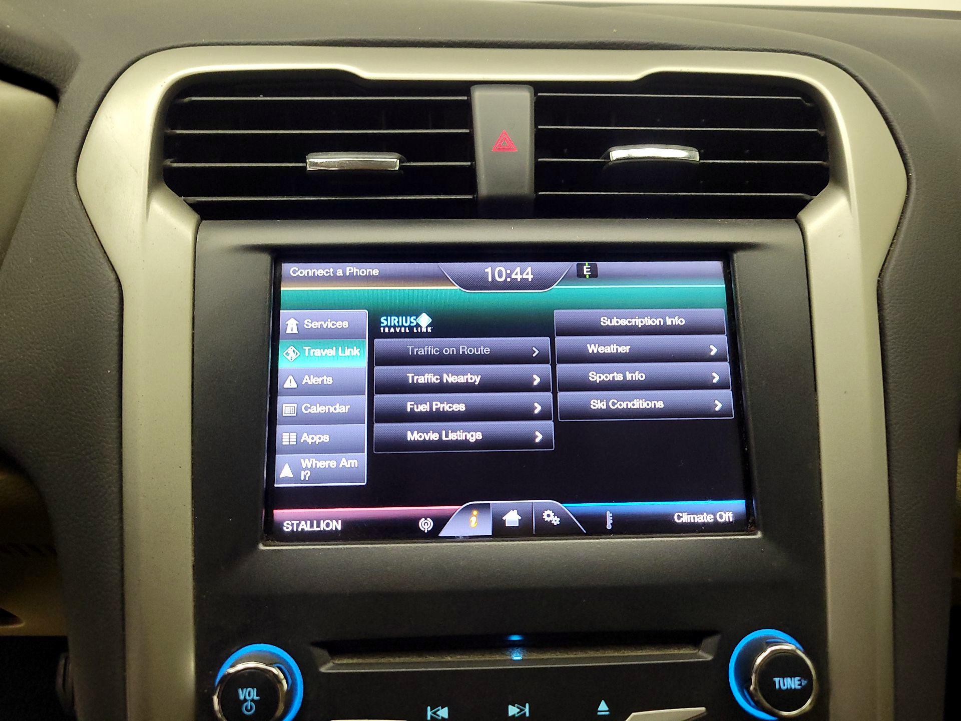 Thumbnail: 2015 Ford Fusion - 14