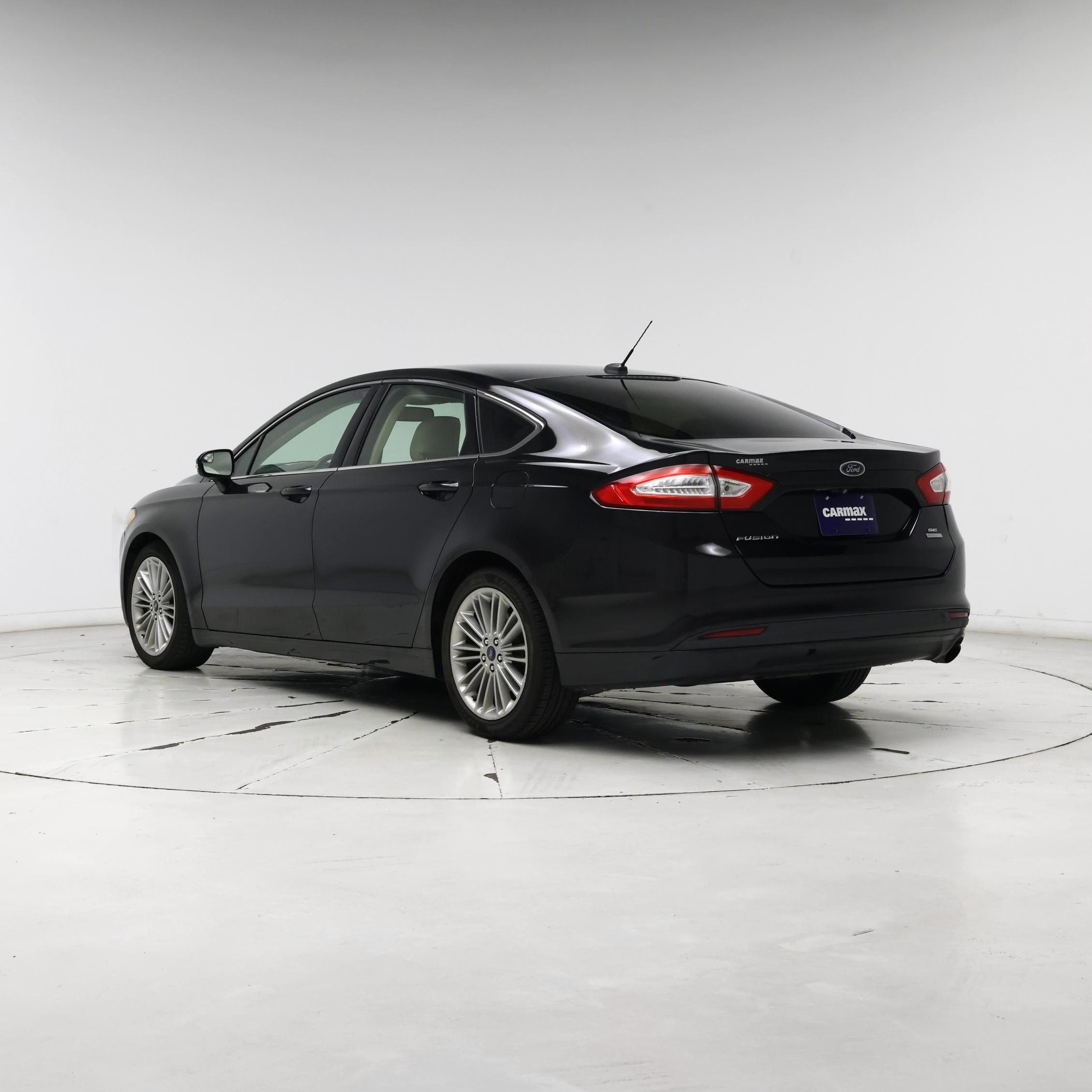 Thumbnail: 2015 Ford Fusion - 2