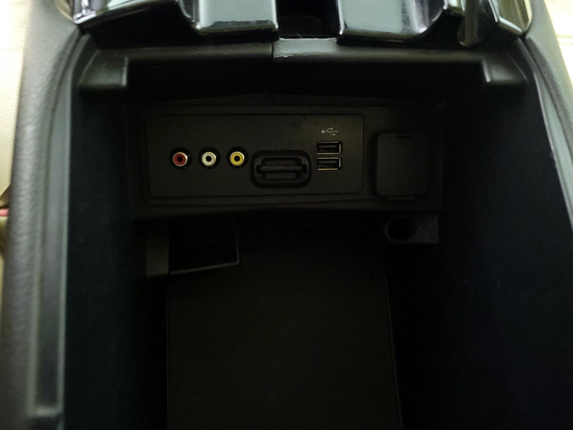 Thumbnail: 2015 Ford Fusion - 19