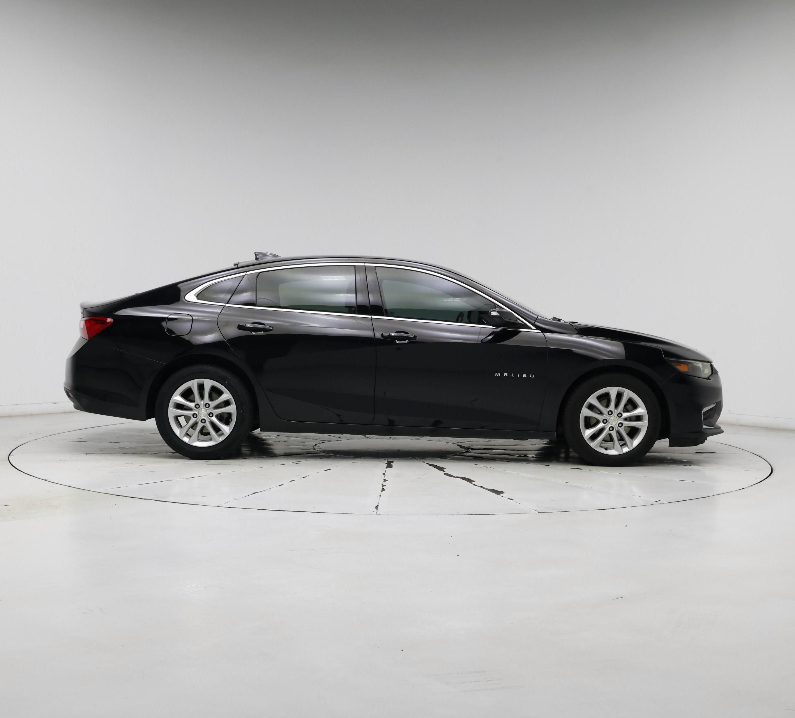 Thumbnail: 2018 Chevrolet Malibu - 7
