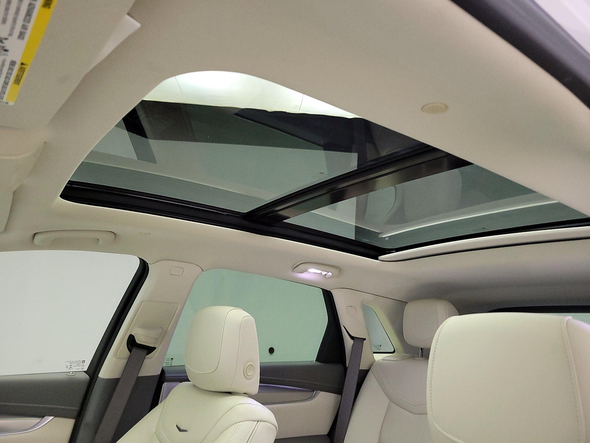 Thumbnail: 2021 Cadillac XT5 - 19
