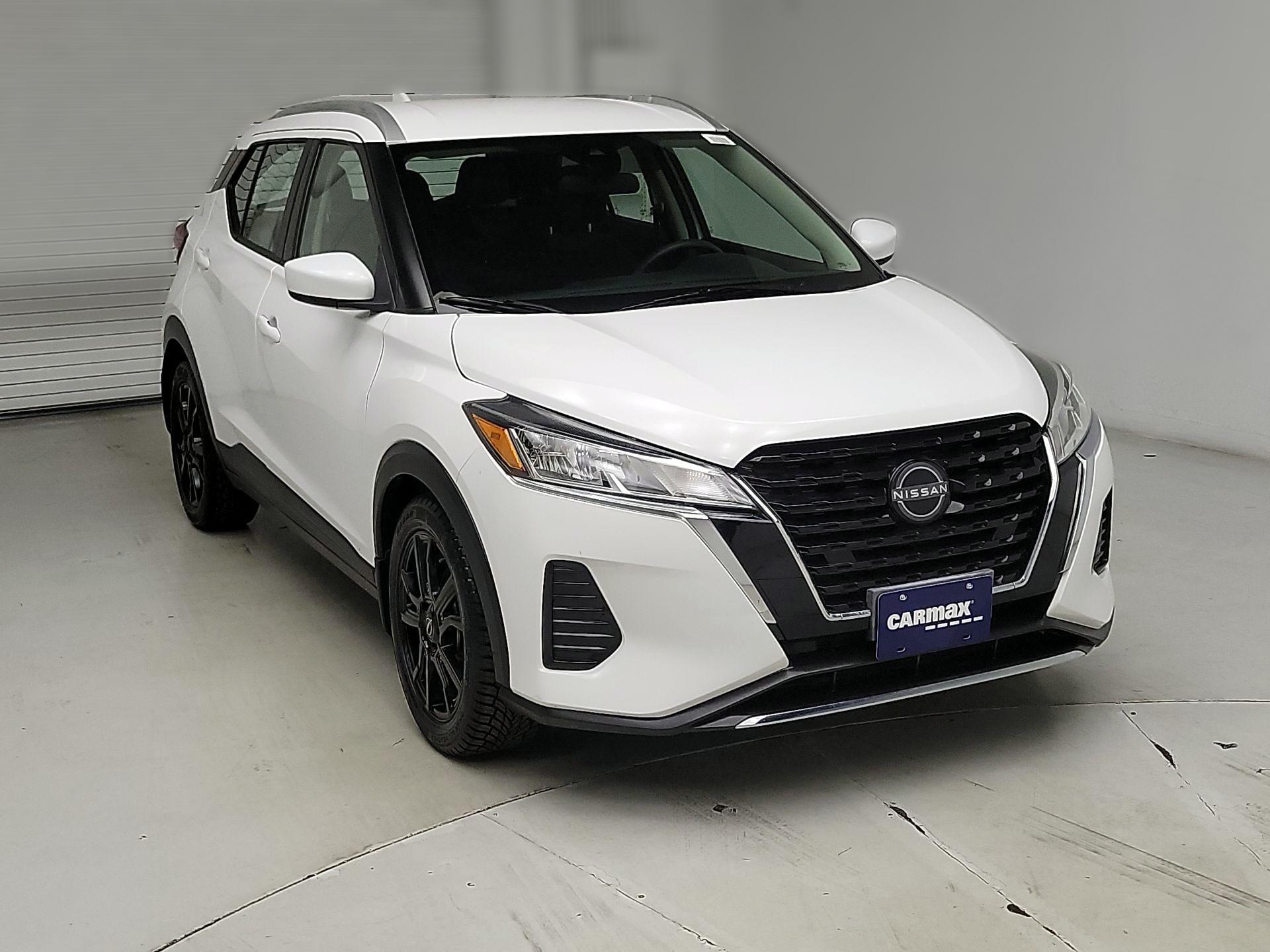 Thumbnail: 2022 Nissan Kicks - 1