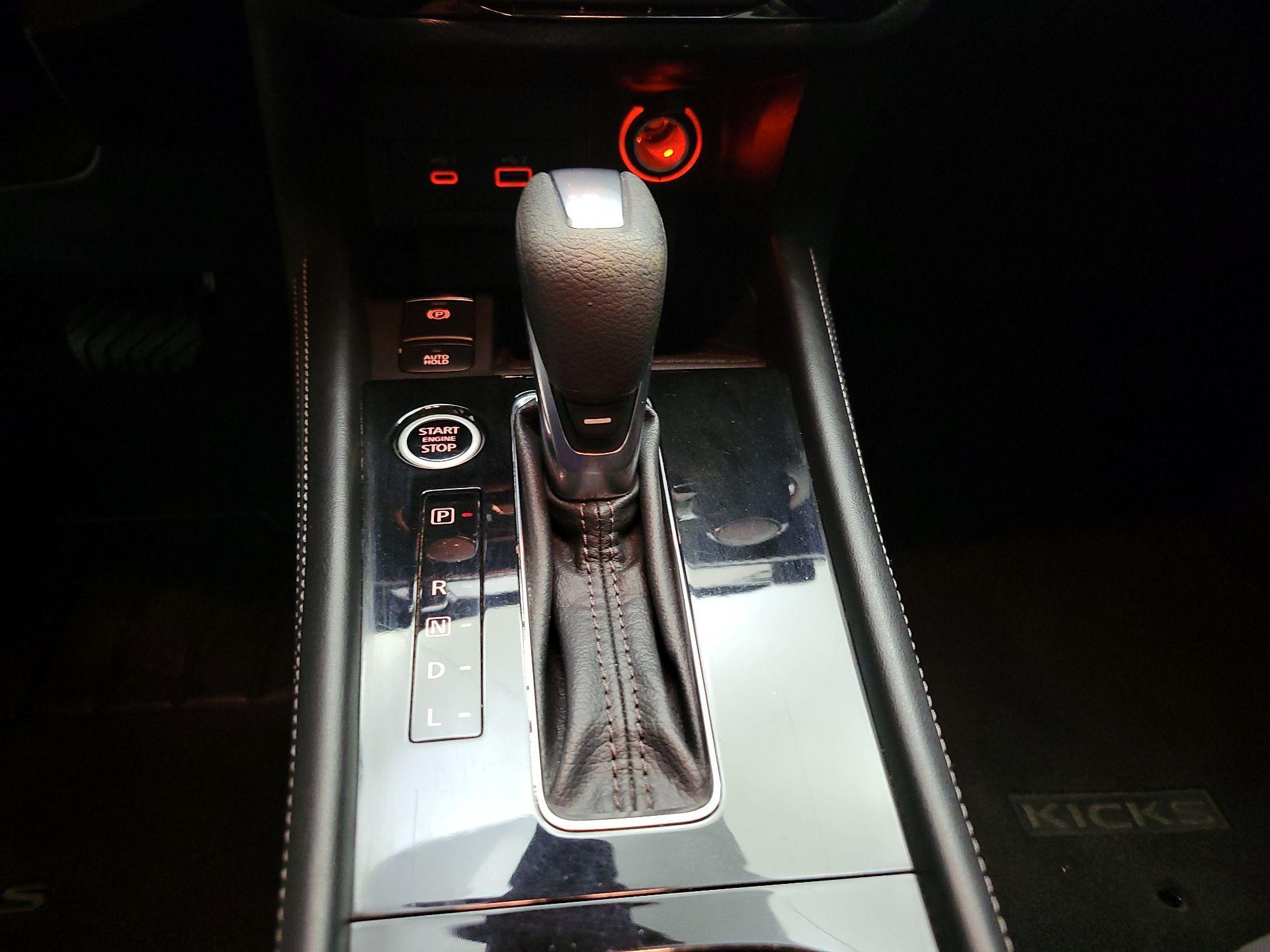 Thumbnail: 2022 Nissan Kicks - 14