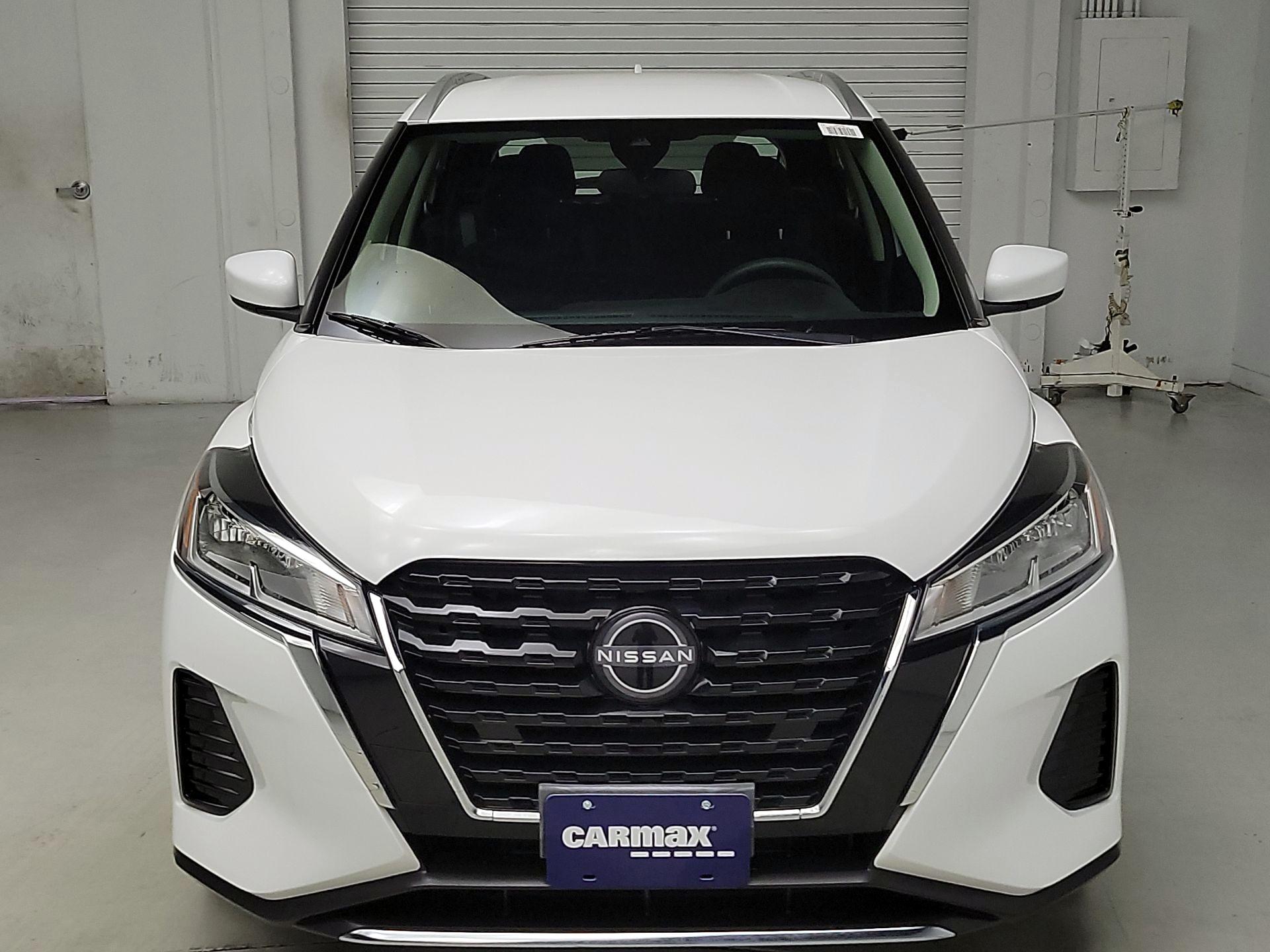 Thumbnail: 2022 Nissan Kicks - 2