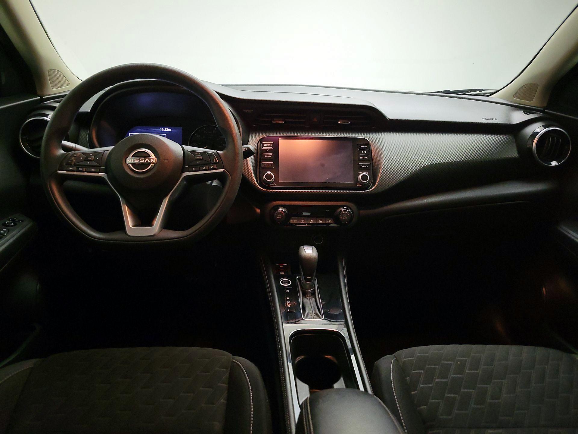 Thumbnail: 2022 Nissan Kicks - 8