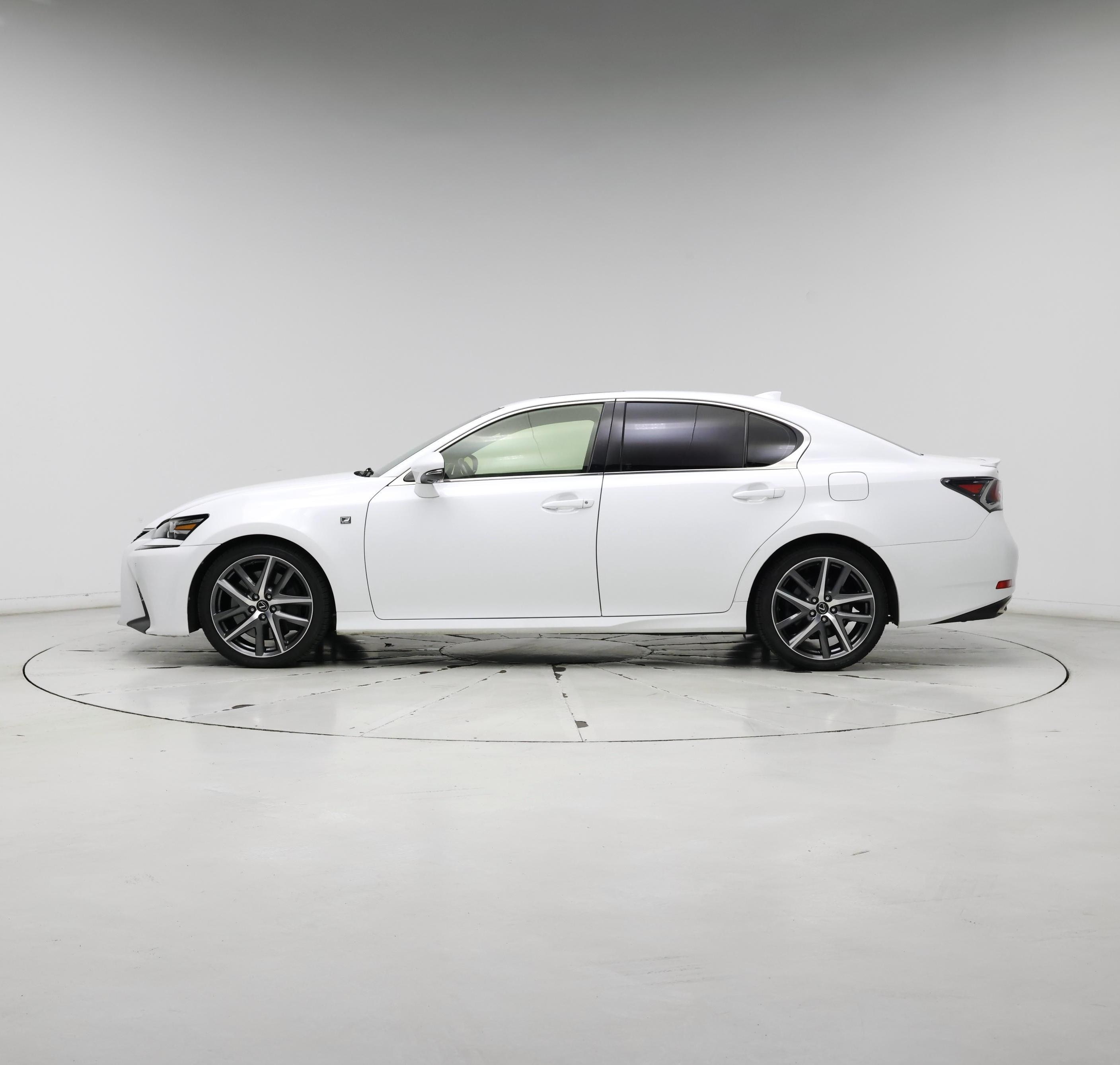 Thumbnail: 2018 Lexus GS - 3