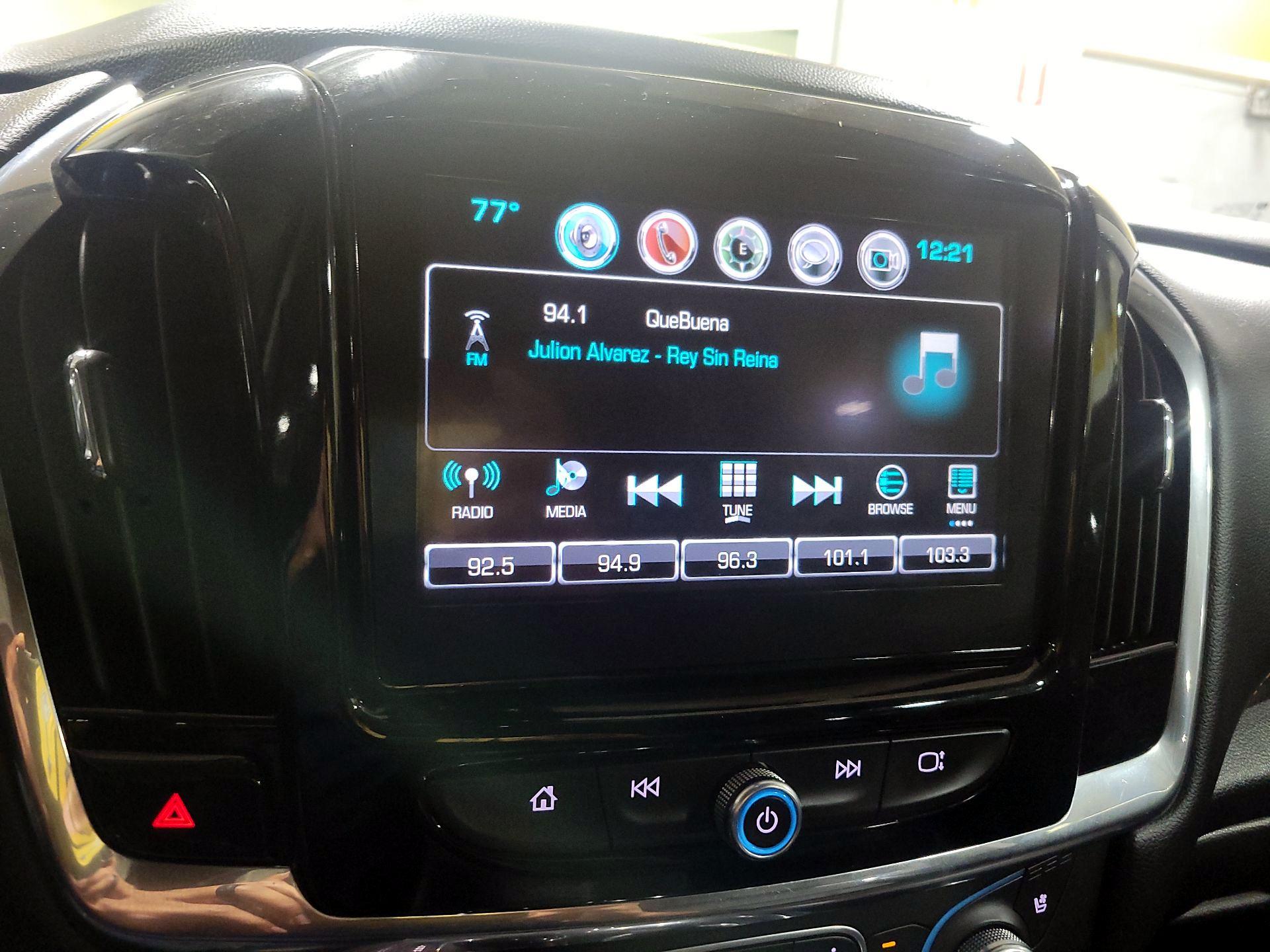 Thumbnail: 2018 Chevrolet Traverse - 15