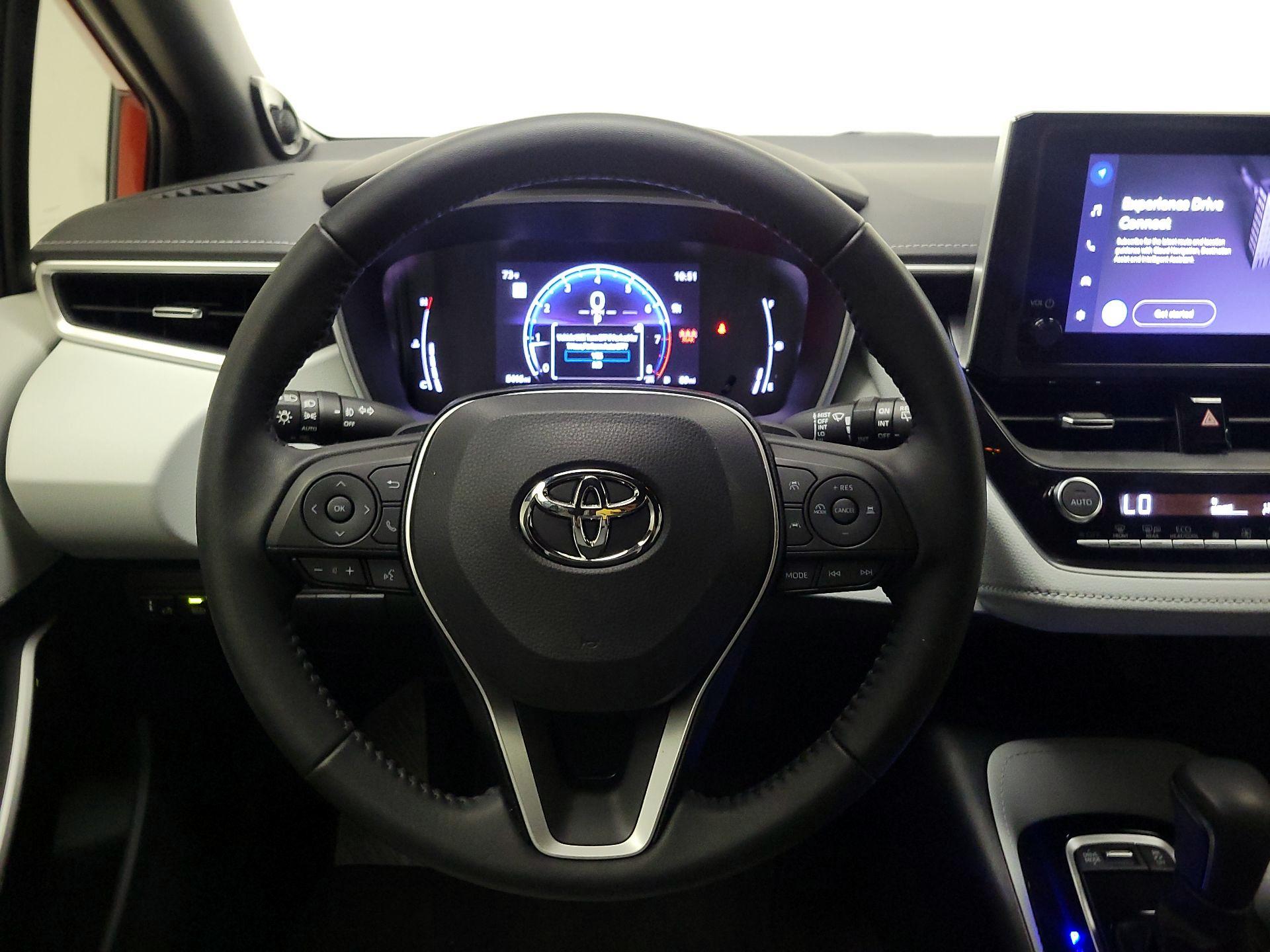 Thumbnail: 2025 Toyota Corolla - 10