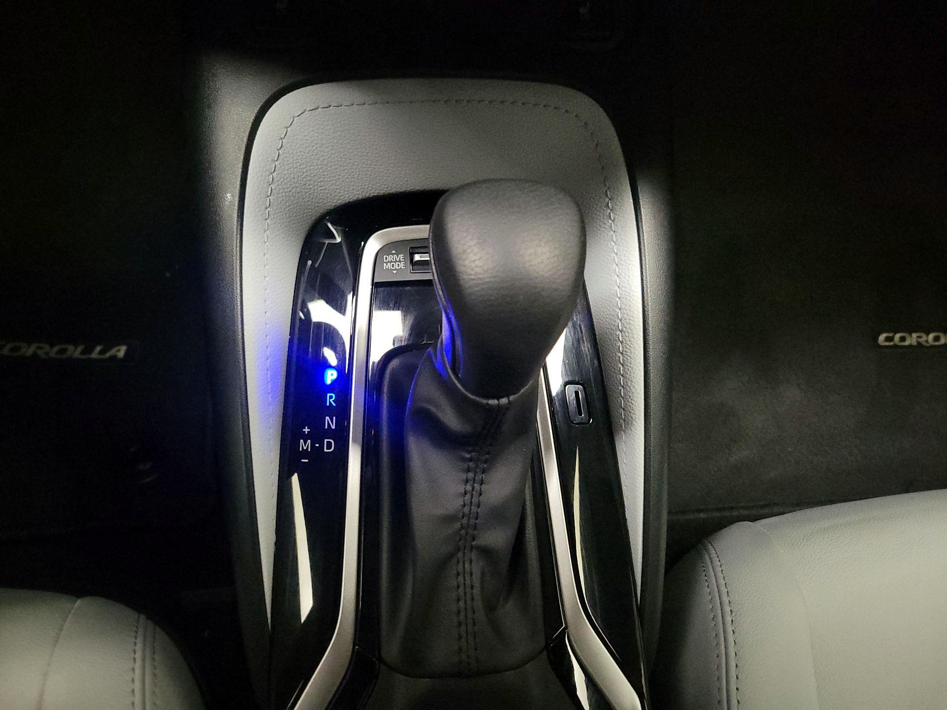 Thumbnail: 2025 Toyota Corolla - 18