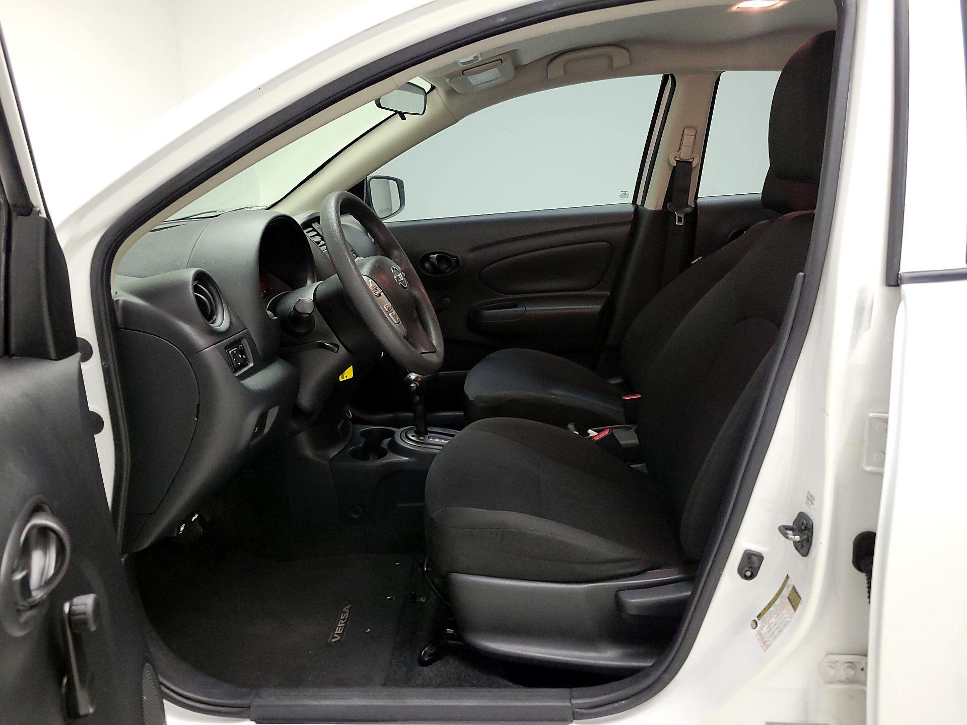 Thumbnail: 2018 Nissan Versa - 11
