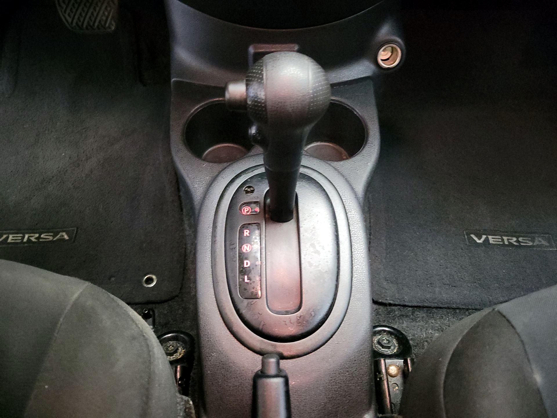 Thumbnail: 2018 Nissan Versa - 16