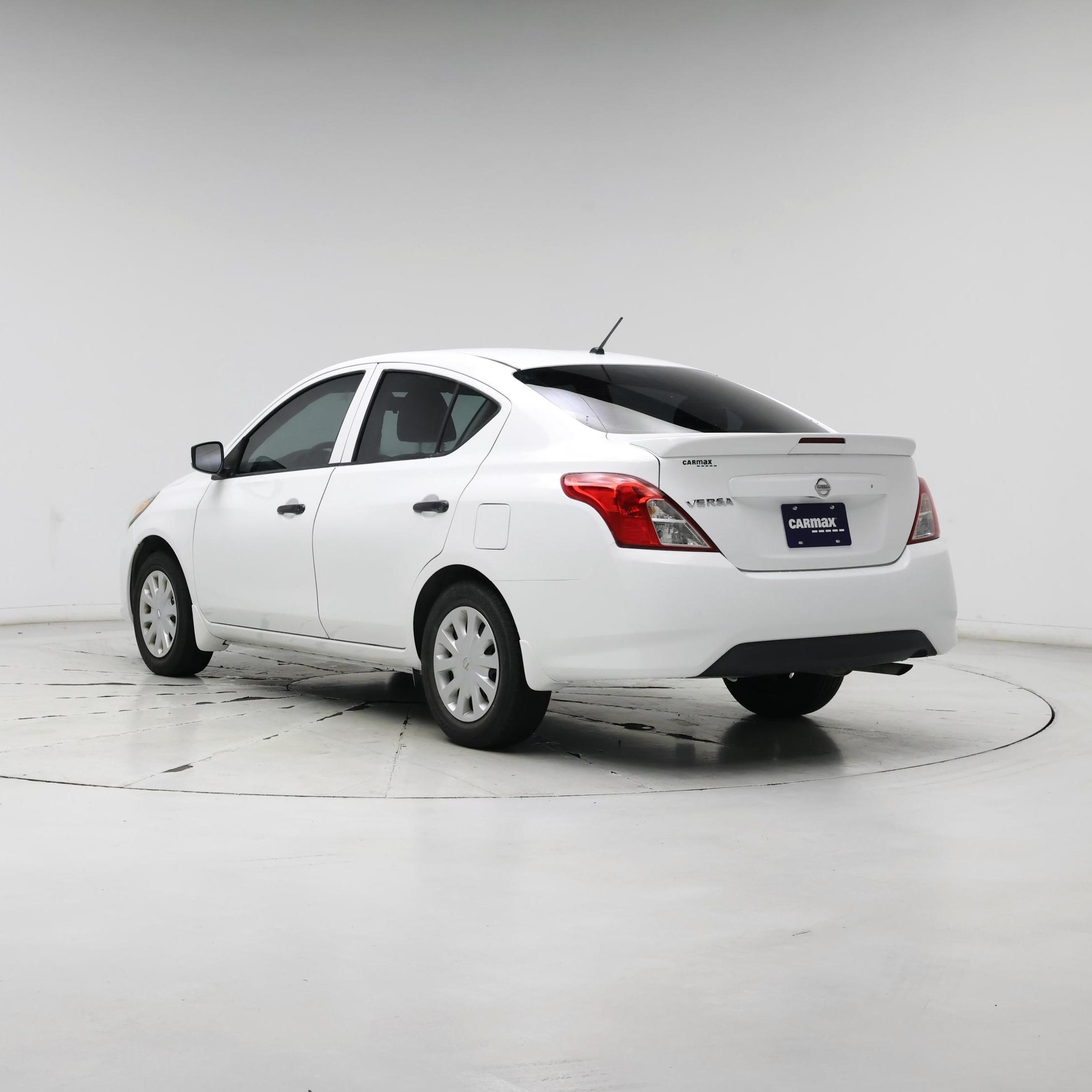 Thumbnail: 2018 Nissan Versa - 2