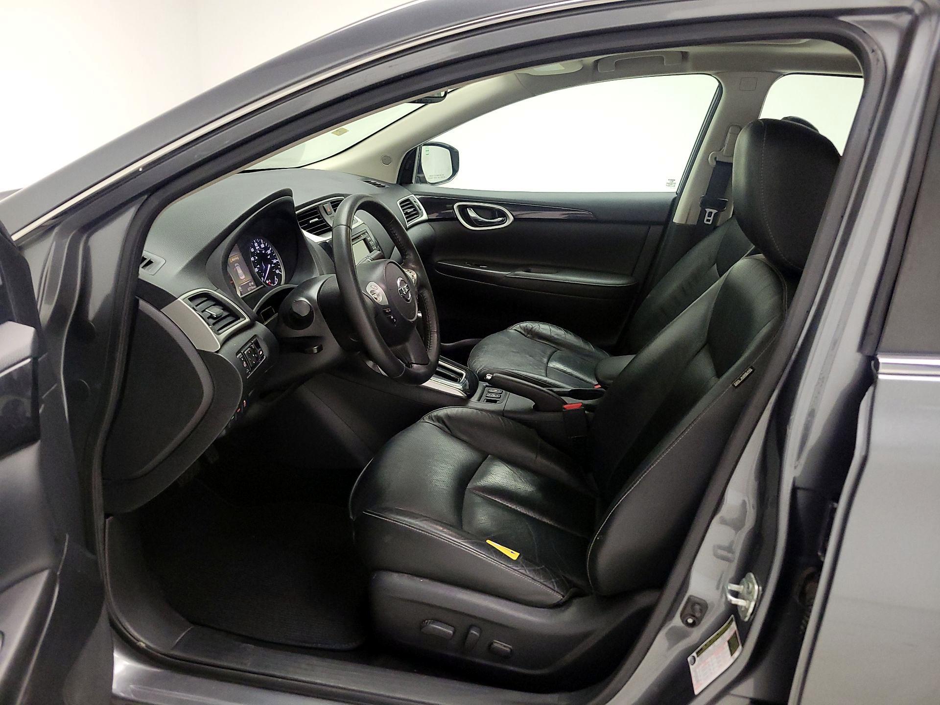 Thumbnail: 2018 Nissan Sentra - 11