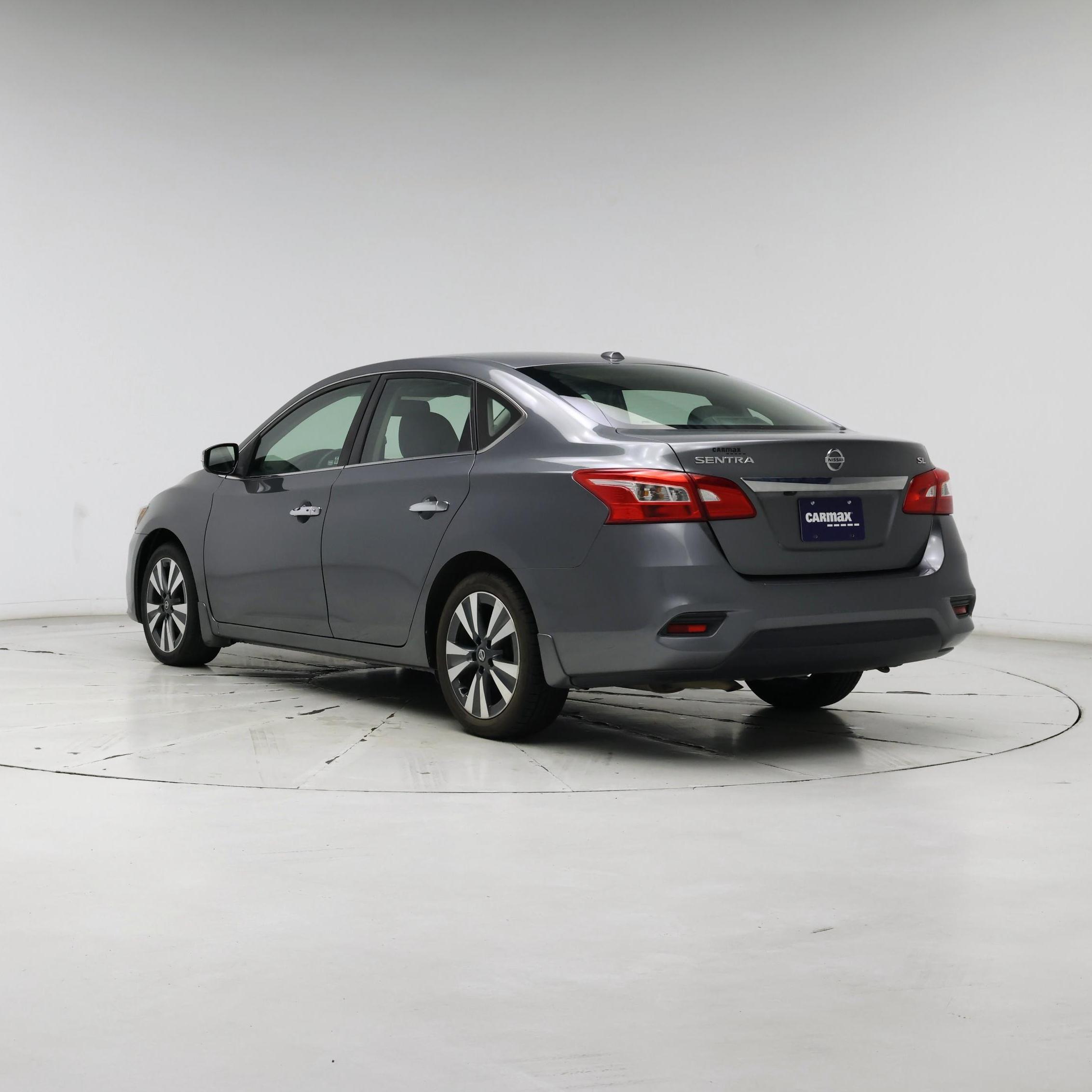 Thumbnail: 2018 Nissan Sentra - 2