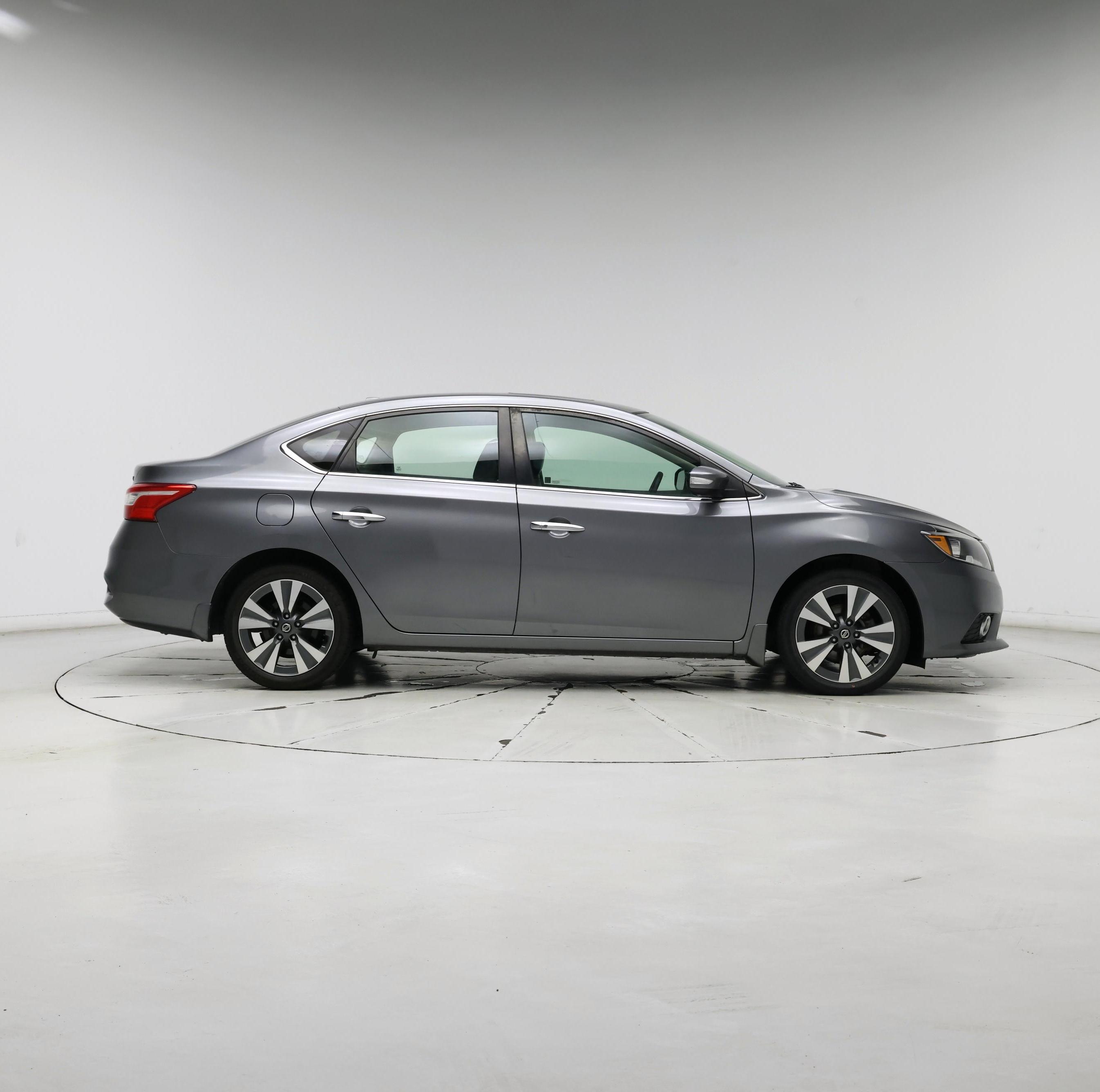 Thumbnail: 2018 Nissan Sentra - 7