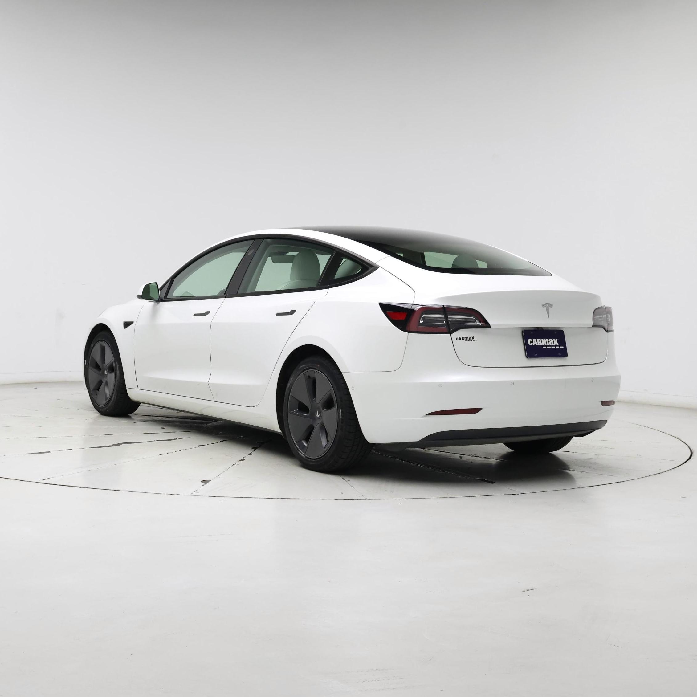 Thumbnail: 2021 Tesla Model 3 - 2